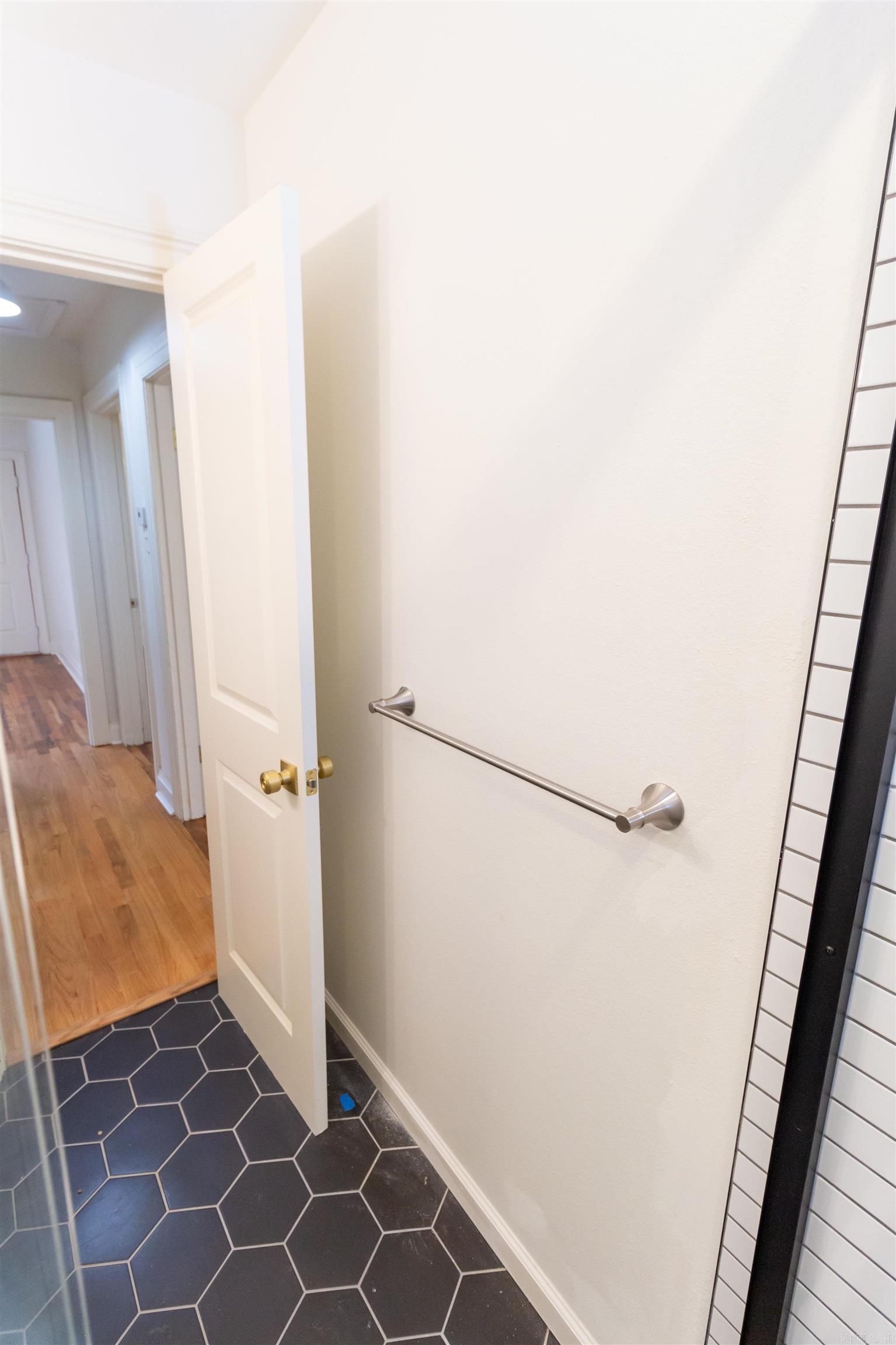 OAK GLEN - Residential