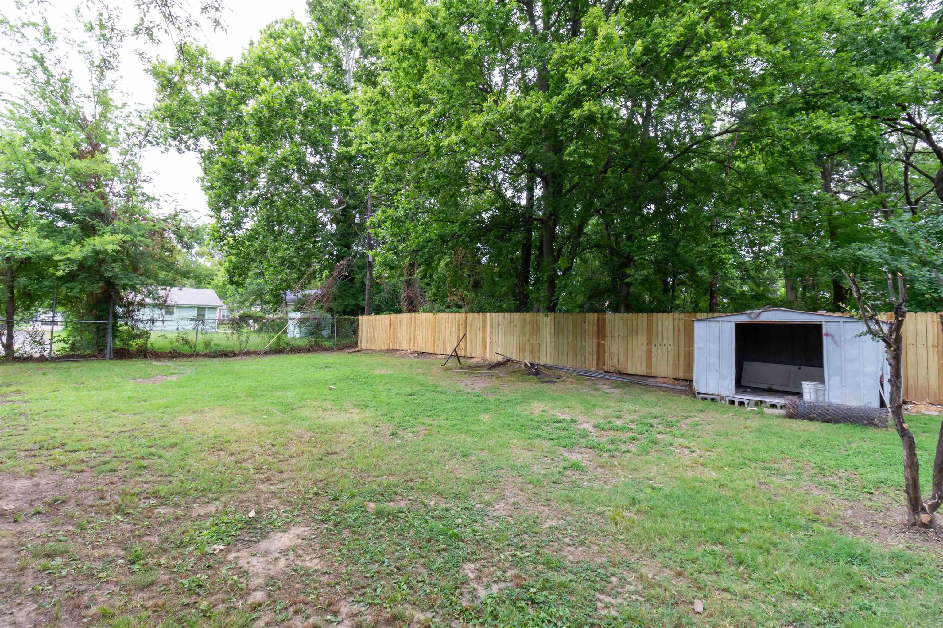 OAK GLEN - Residential