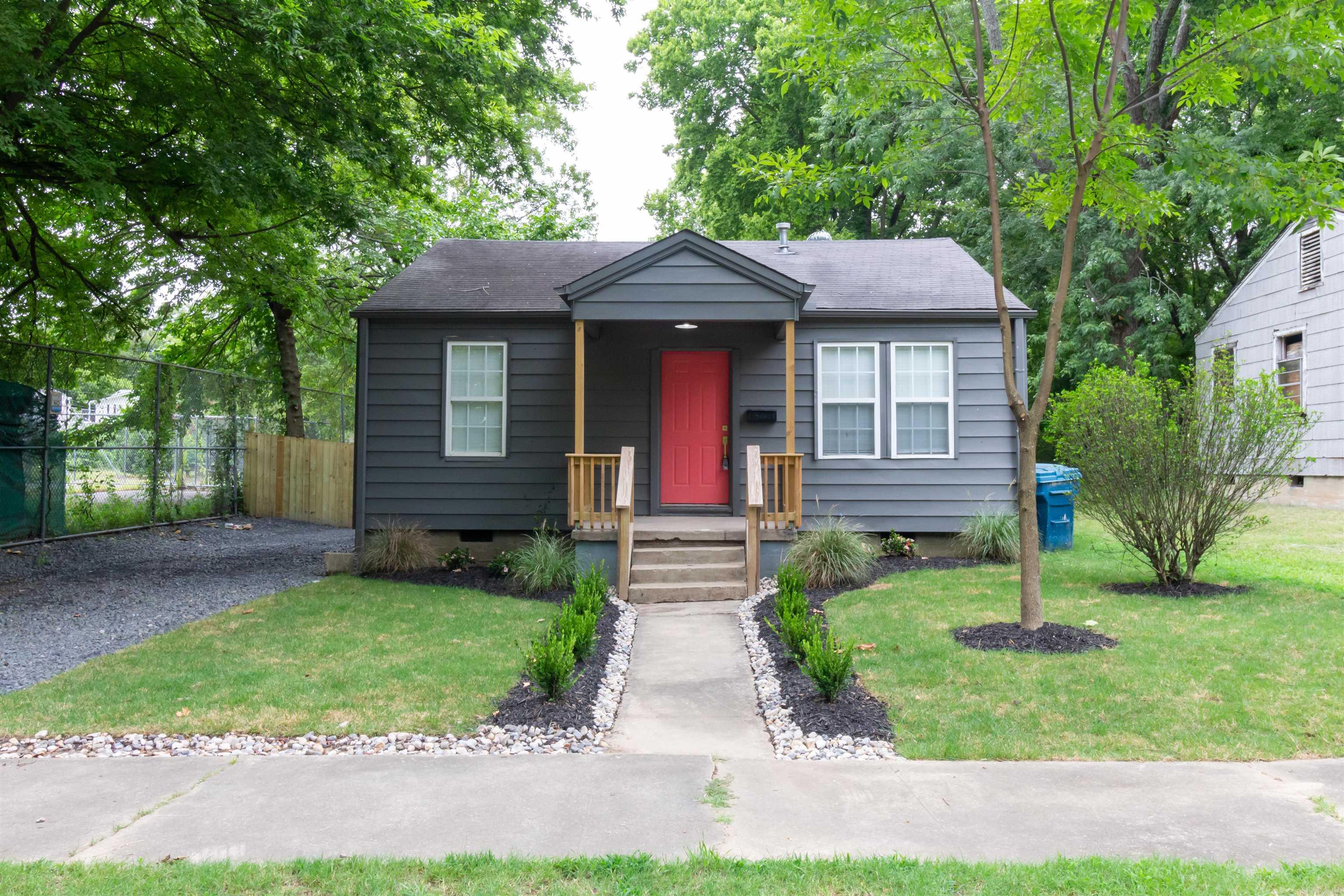 OAK GLEN - Residential