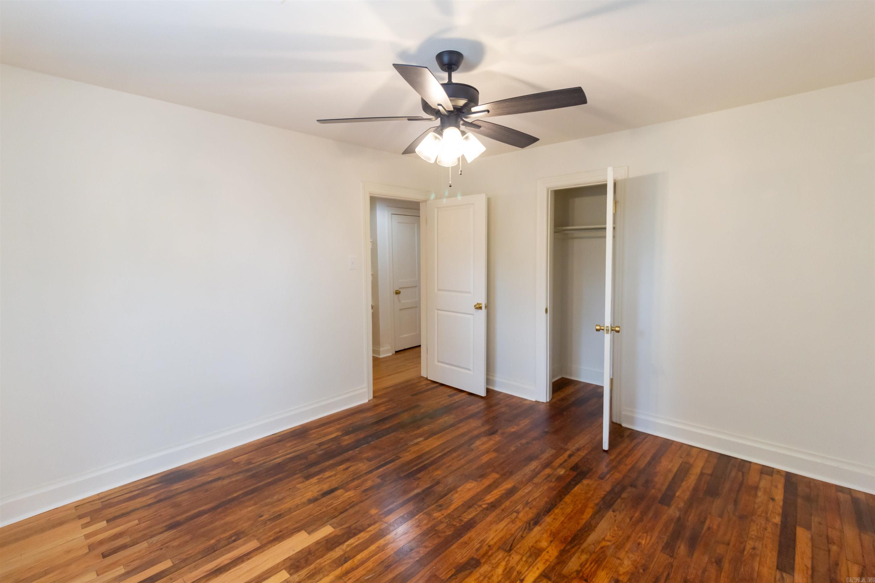 OAK GLEN - Residential