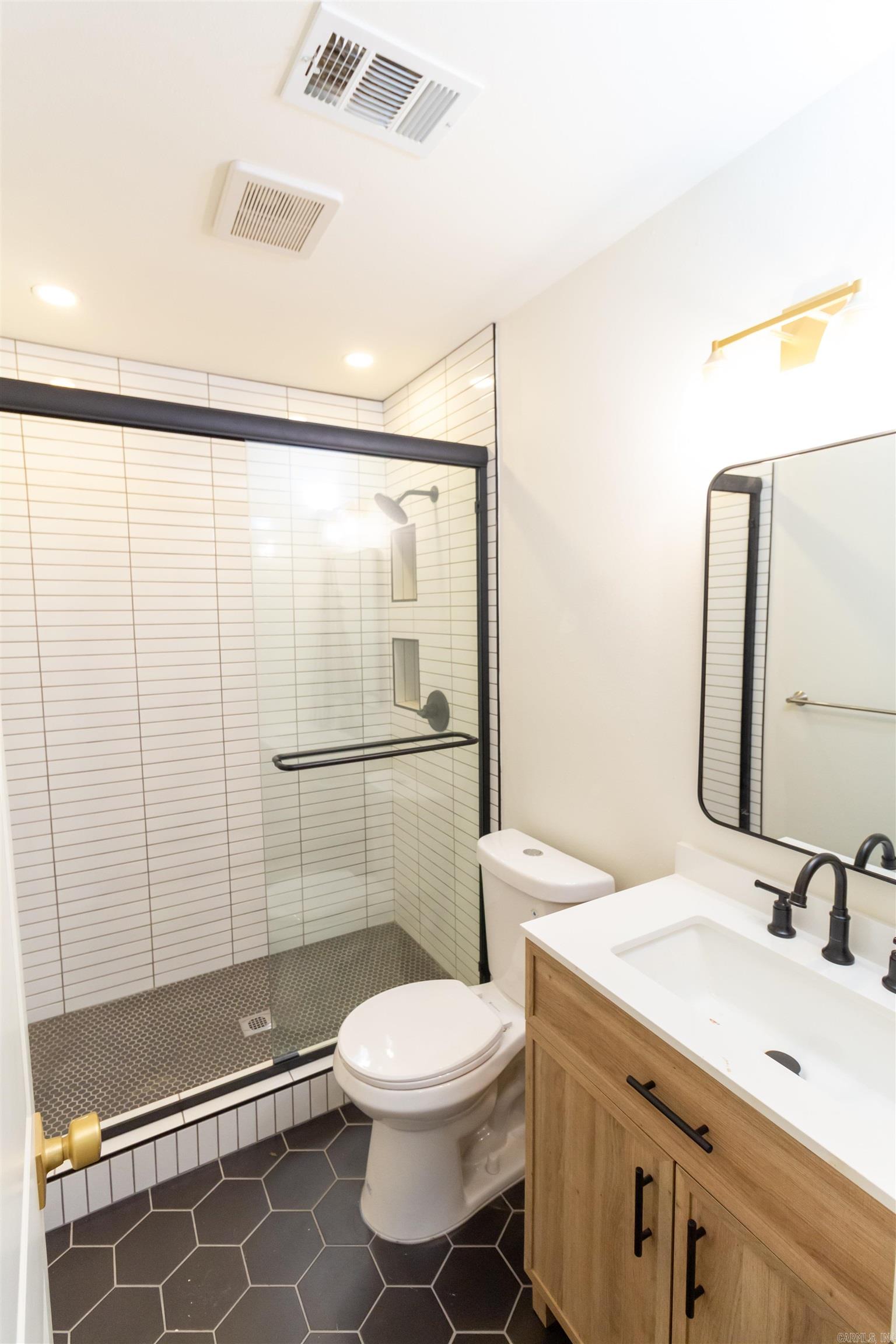 OAK GLEN - Residential