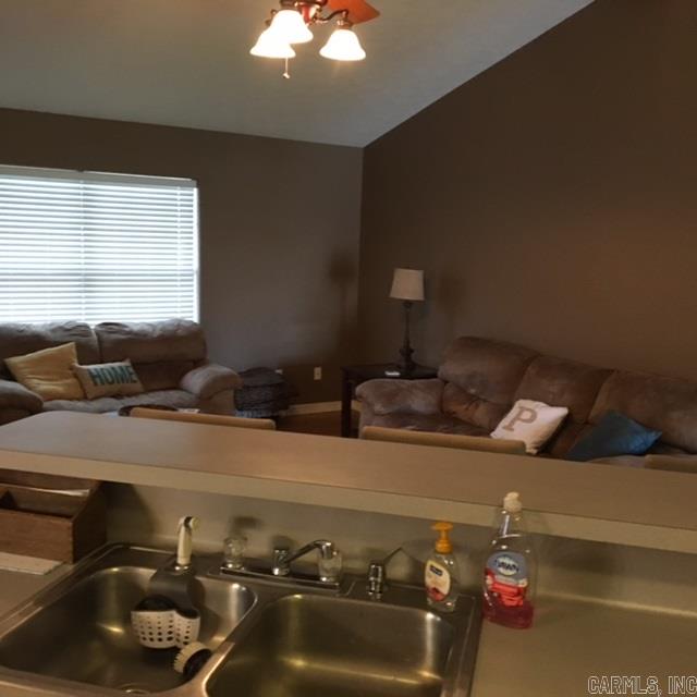 Fox Run I - Residential Lease