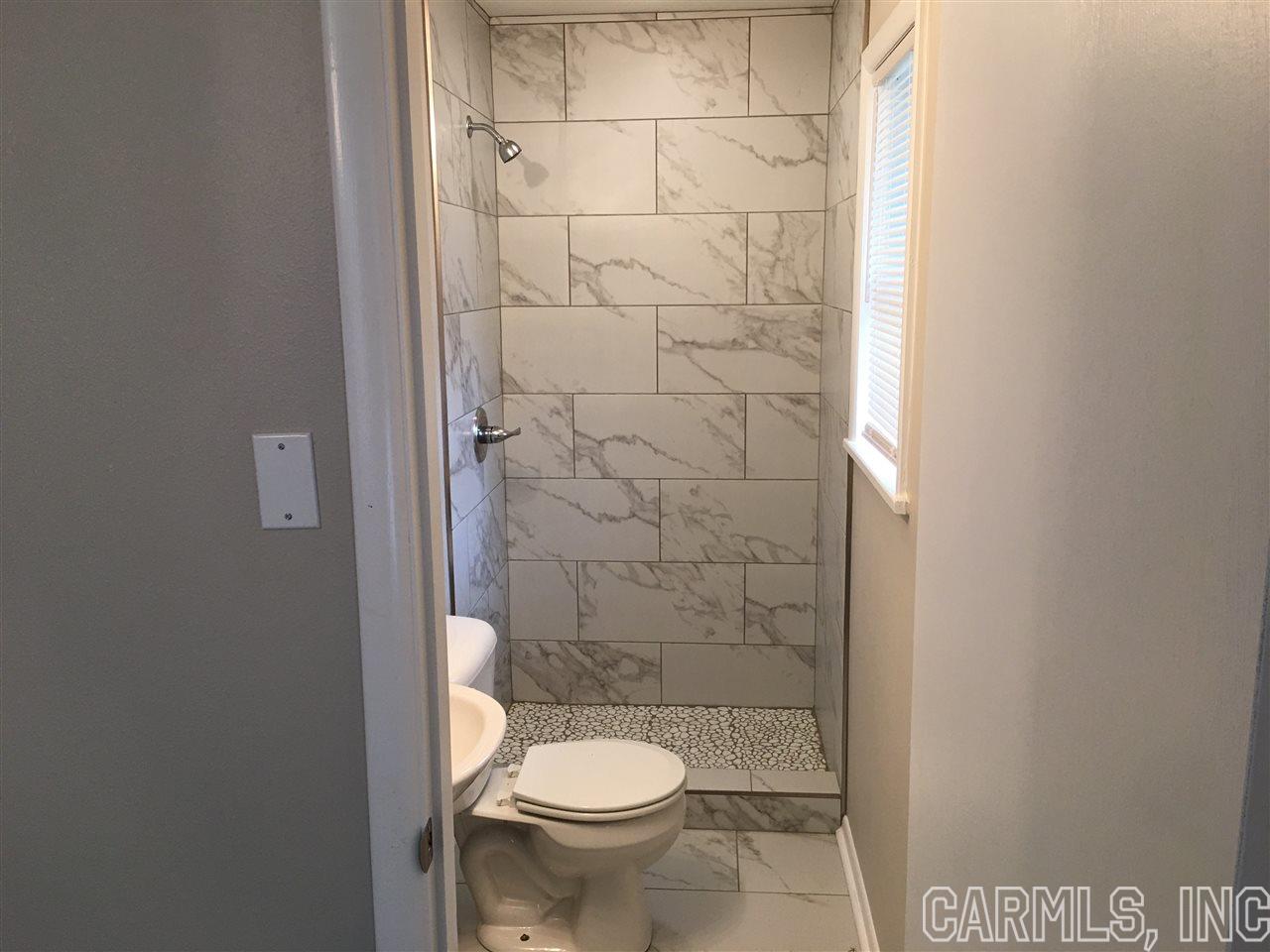 Replat of Browns - Residential Lease