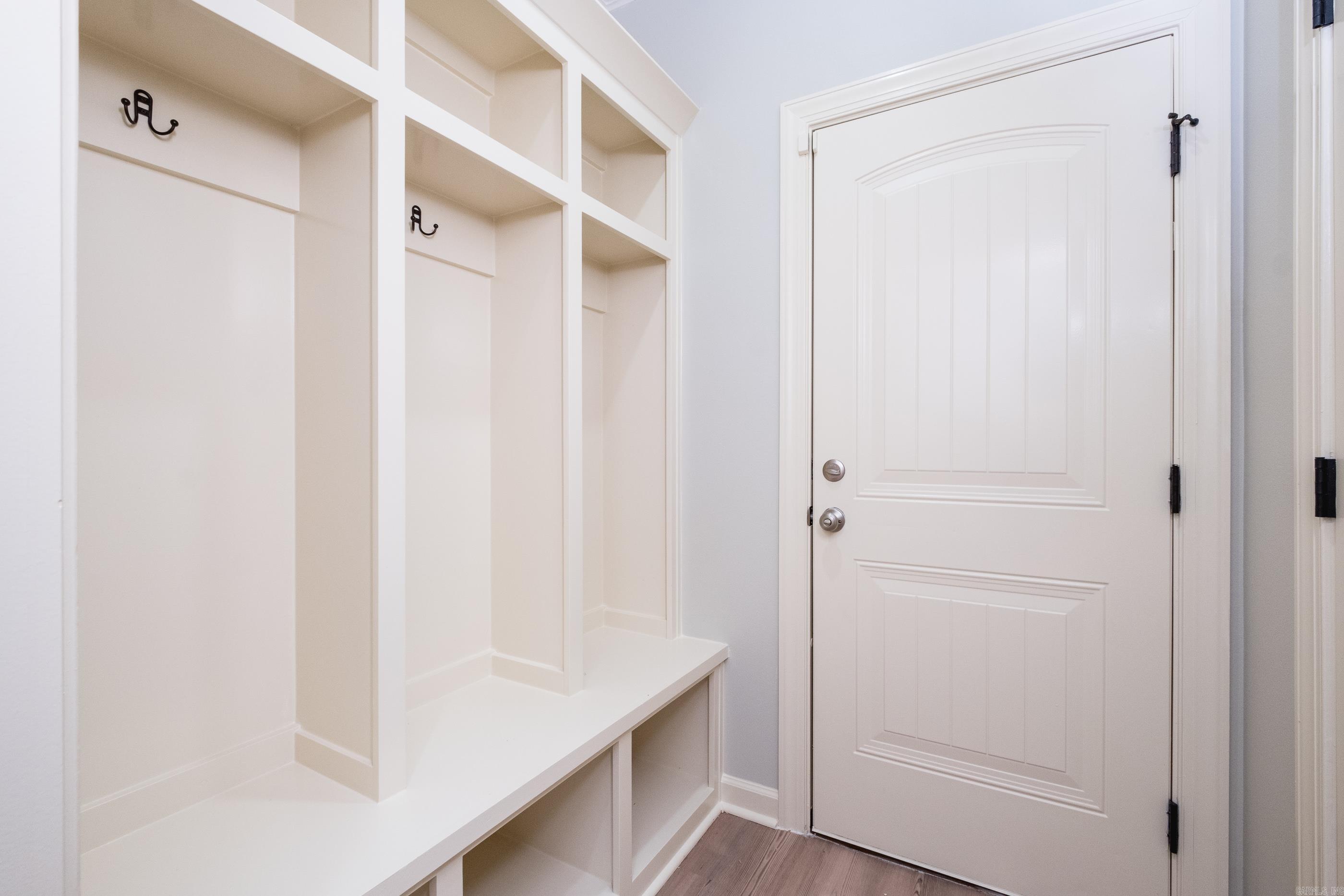 BASE MEADOWS ADDN - Residential