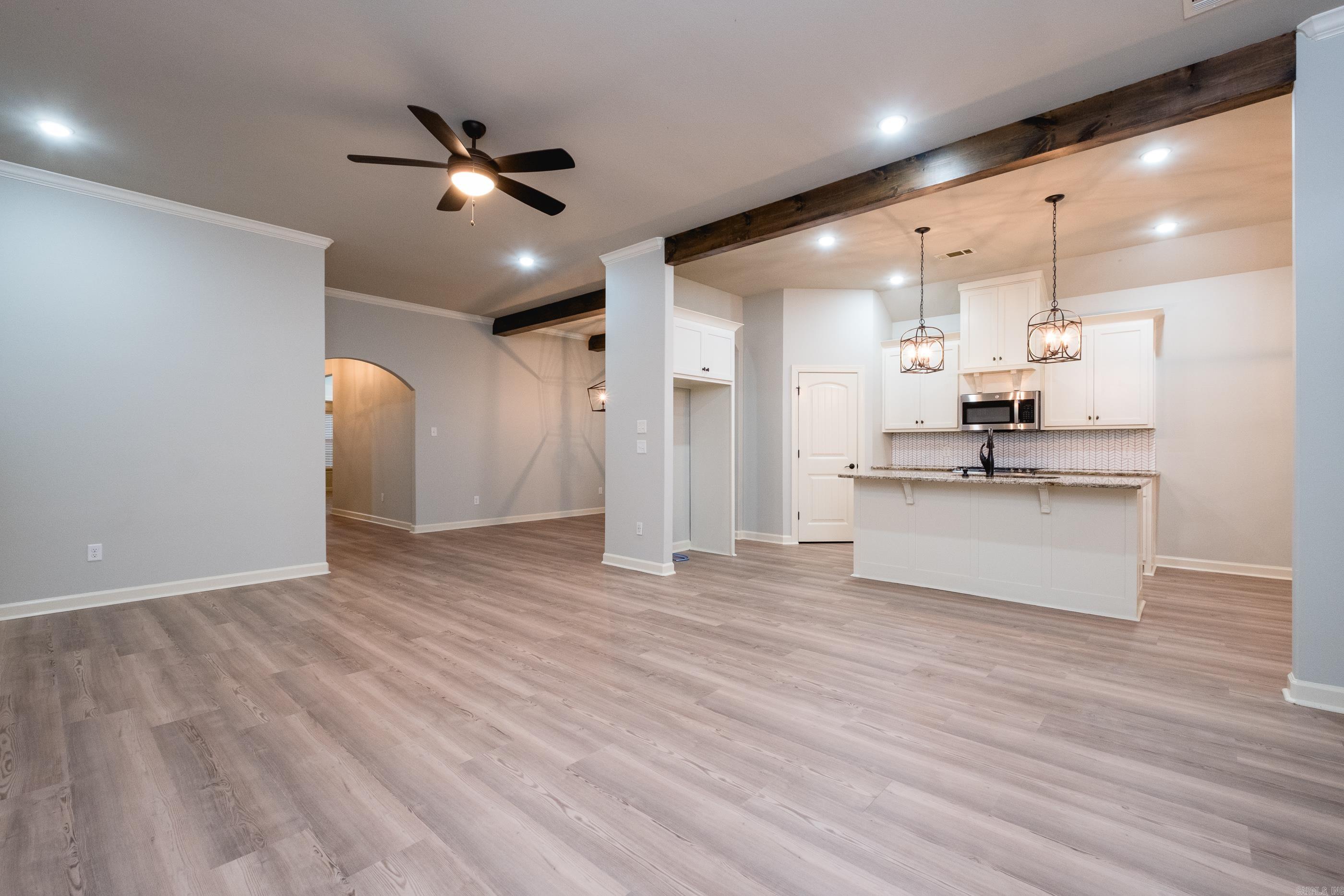 BASE MEADOWS ADDN - Residential