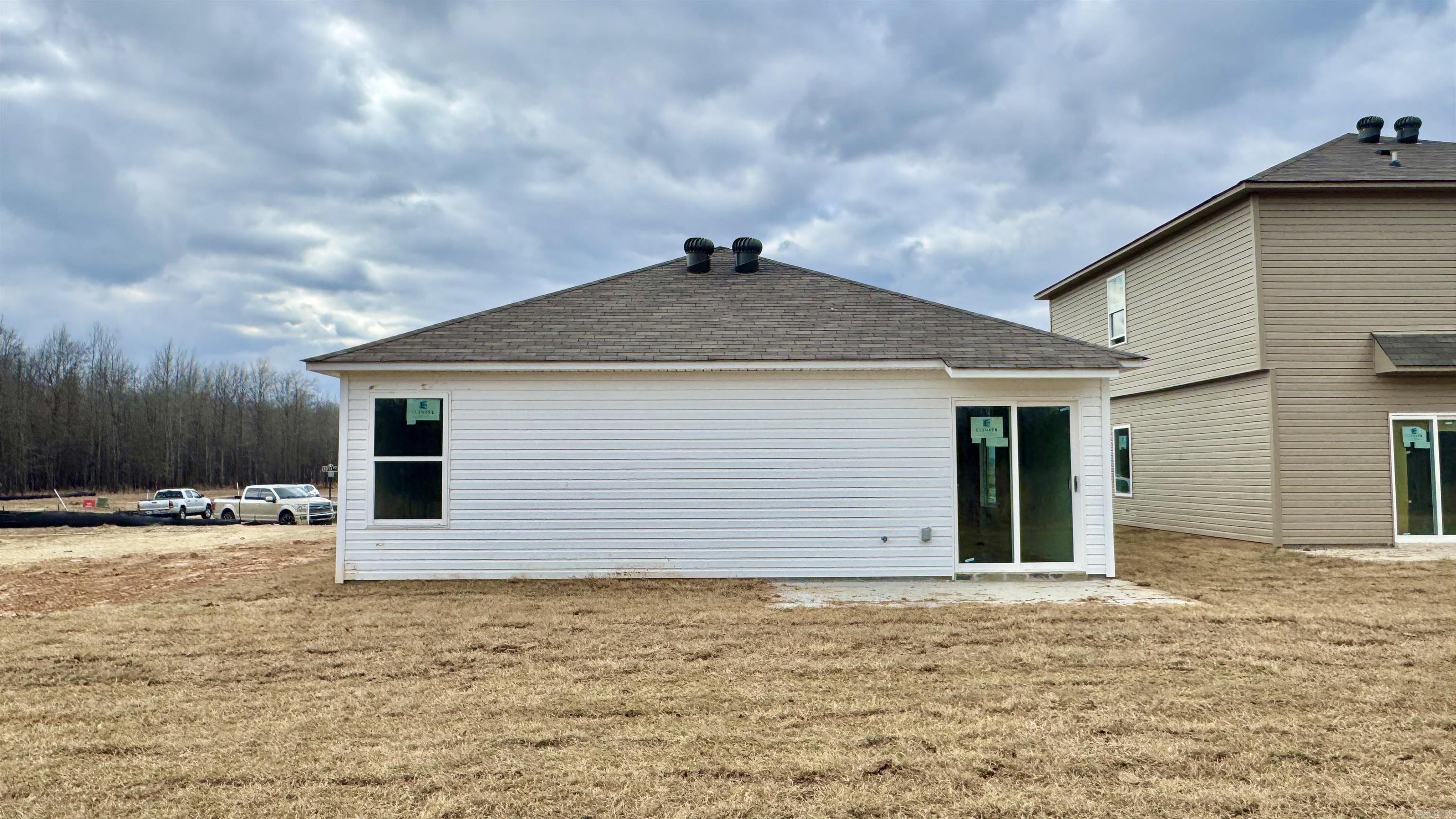 CYPRESS BEND AT WHITE OAK CROSSI - Residential