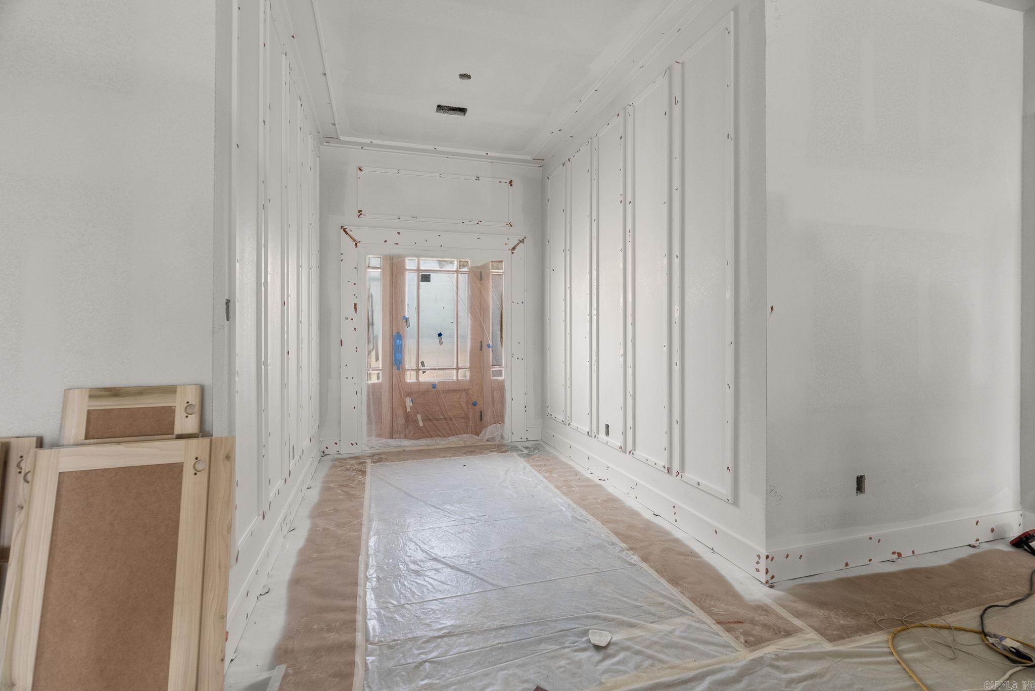 EAST MEADOW - Residential