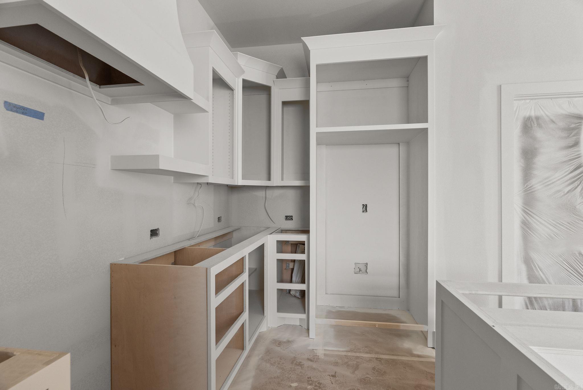 EAST MEADOW - Residential