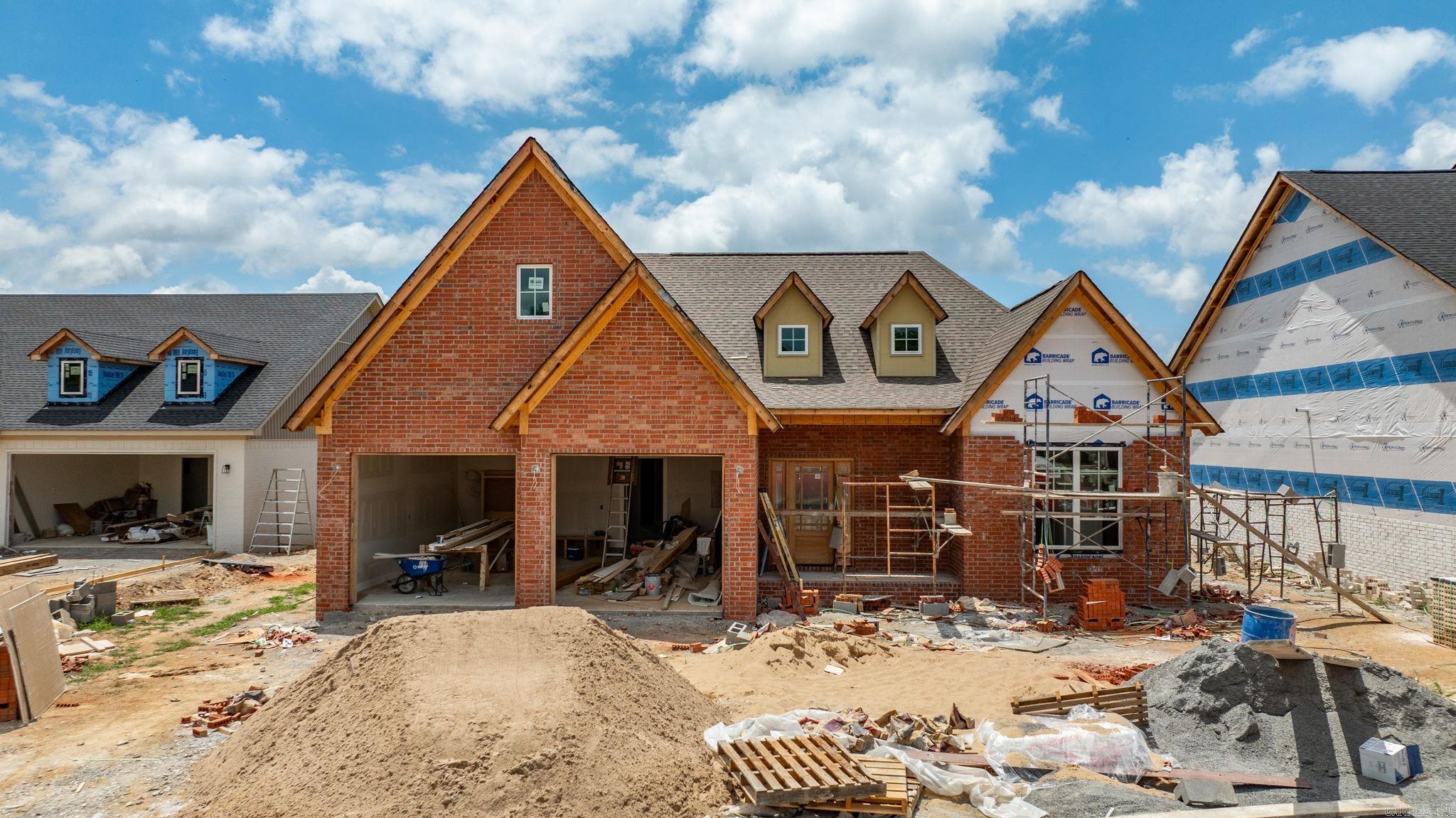 Stunning New Construction Home by Jim Atkinson Construction in Greenbrierās newest subdivision East Meadows. Discover your dream home in this beautifully crafted new construction. This exquisite property has three spacious bedrooms, two modern bathrooms. Home is a split and open floor plan. Separate dining room or flex room. Kitchen the heart of the home features gleaming granite countertops and high-end stainless steel appliances, perfect for culinary enthusiasts. Enjoy the luxury of a master bedroom complete with walk-in closets, a soothing soaking tub, a custom-tiled shower, granite countertops, and dual sinks. Additional Amenities: separate laundry room adds convenience, lockers/mud room meet after going in the house from garage, while the electric fireplace creates a cozy ambiance for relaxation. Energy Efficiency: The property is all-electric, ensuring modern energy efficiency. A covered back porch offers a wonderful space for outdoor entertaining or unwinding in privacy. Privacy fence included.