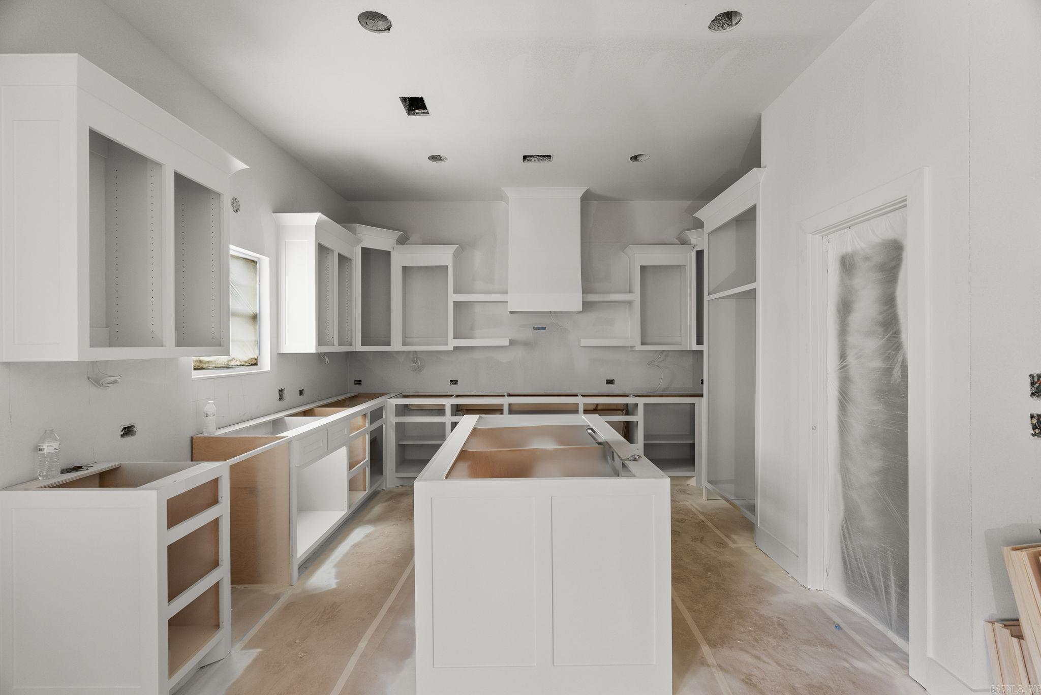 EAST MEADOW - Residential