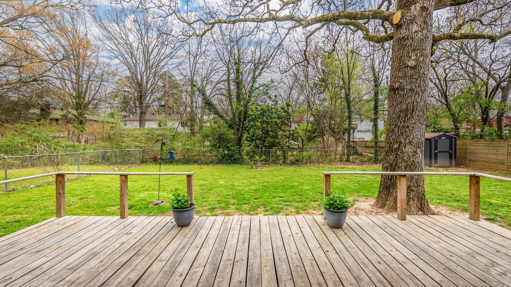 BRIARWOOD - Residential