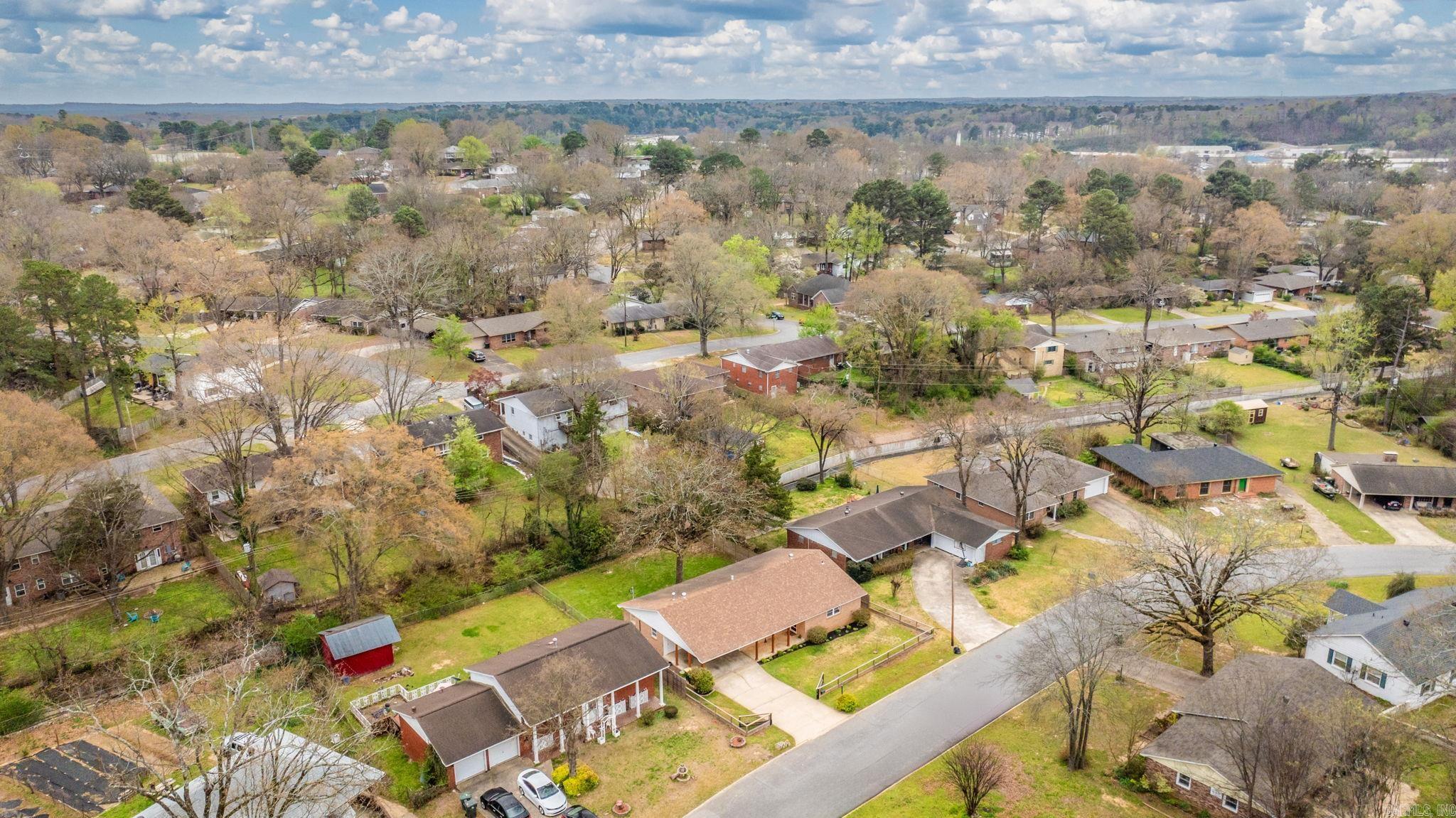 BRIARWOOD - Residential