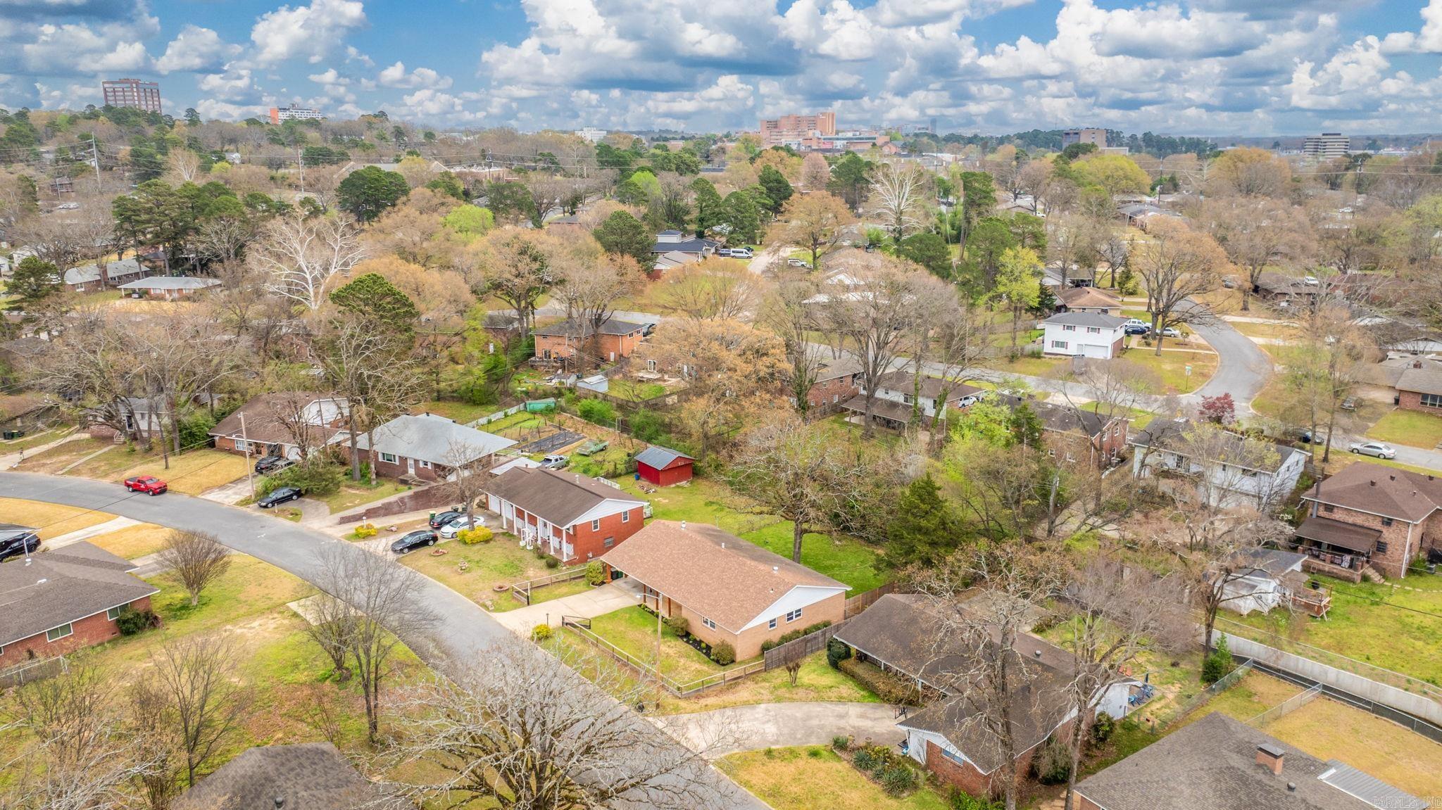 BRIARWOOD - Residential