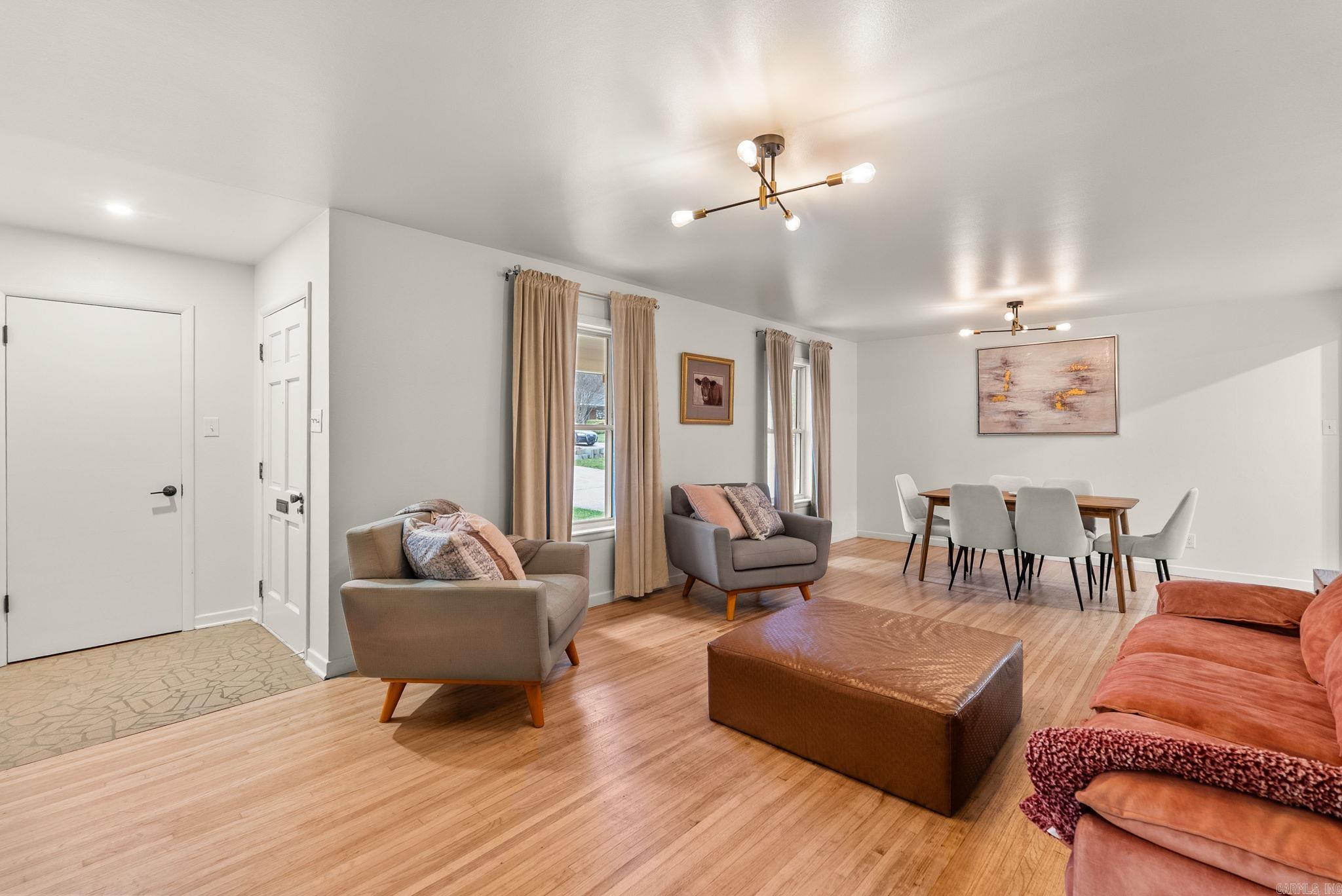 BRIARWOOD - Residential