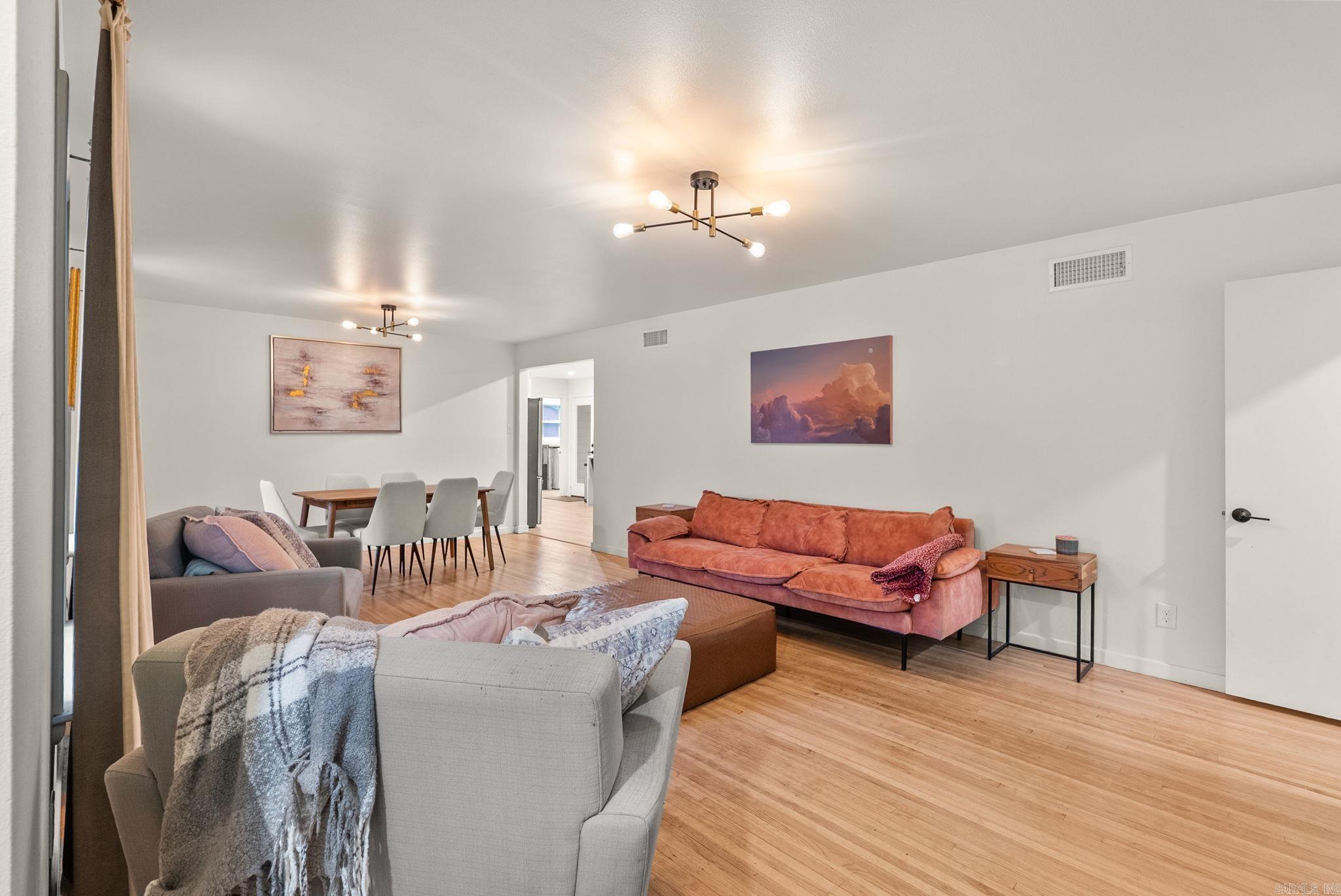 BRIARWOOD - Residential