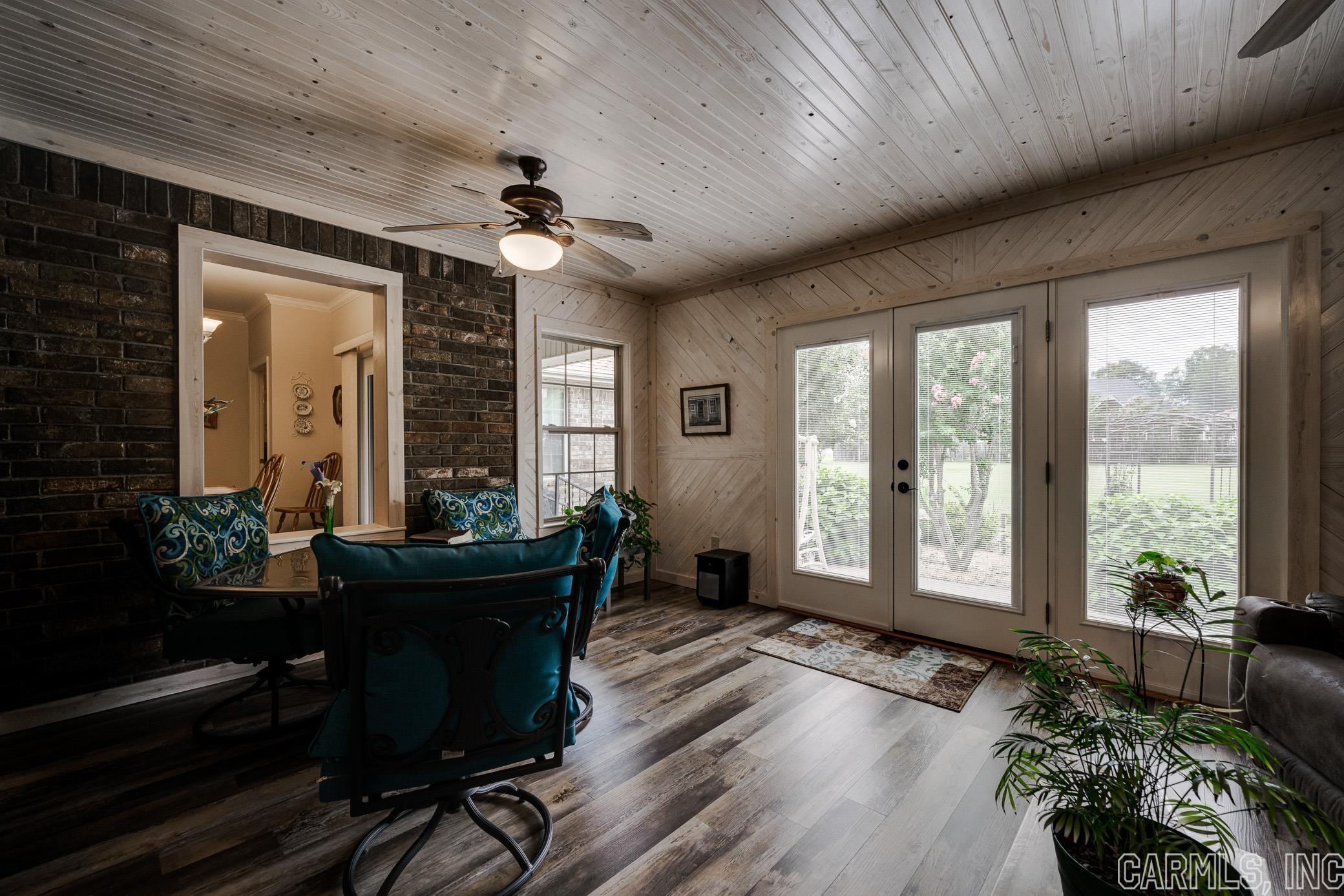 North Lake - Residential