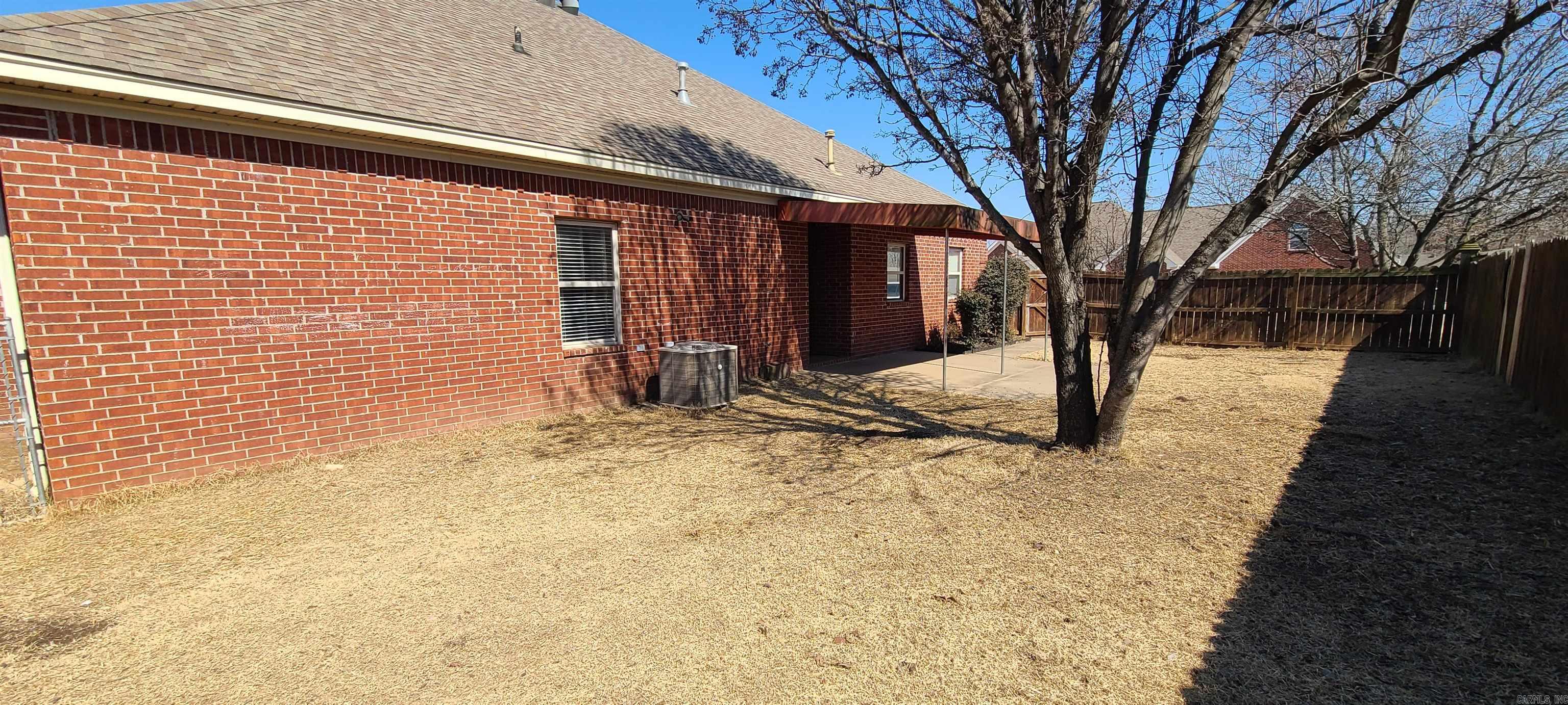 nil - Residential Lease