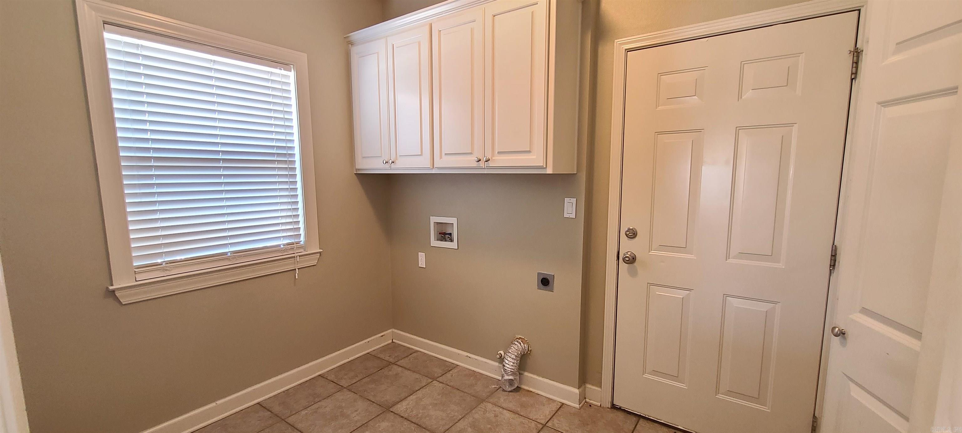 nil - Residential Lease