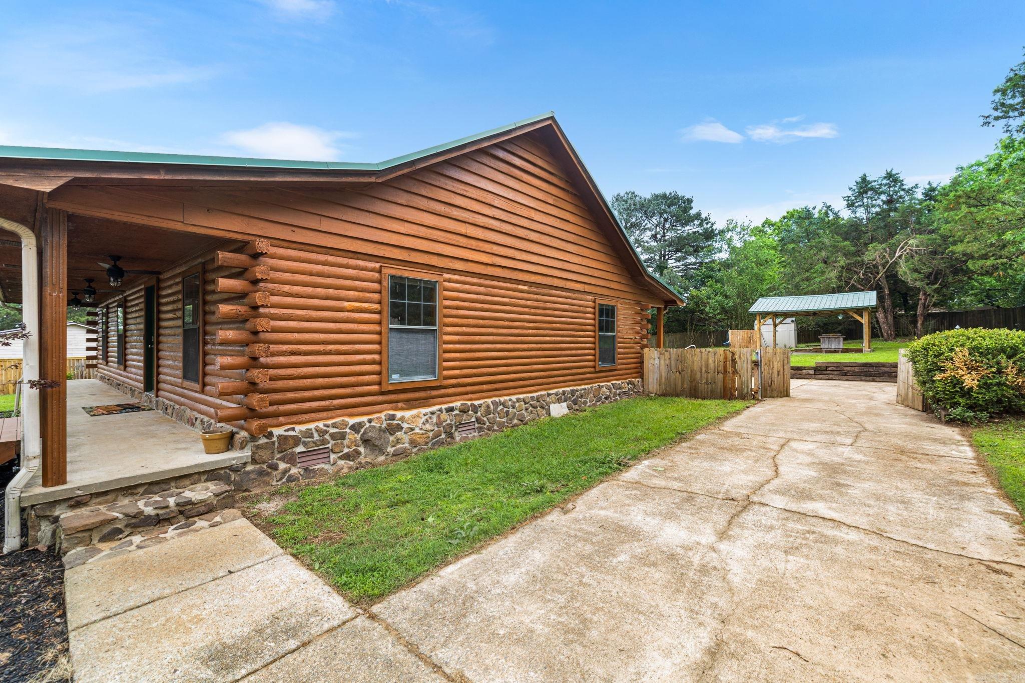 Metes & Bounds - Residential