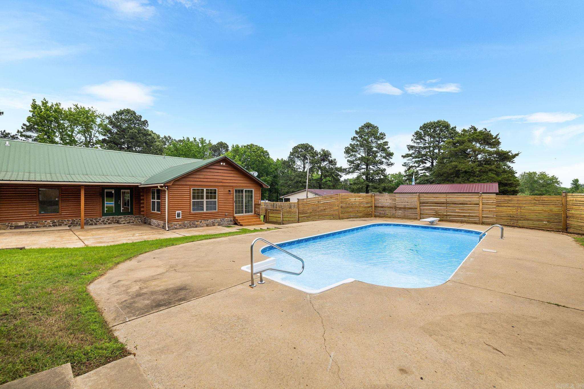 Metes & Bounds - Residential