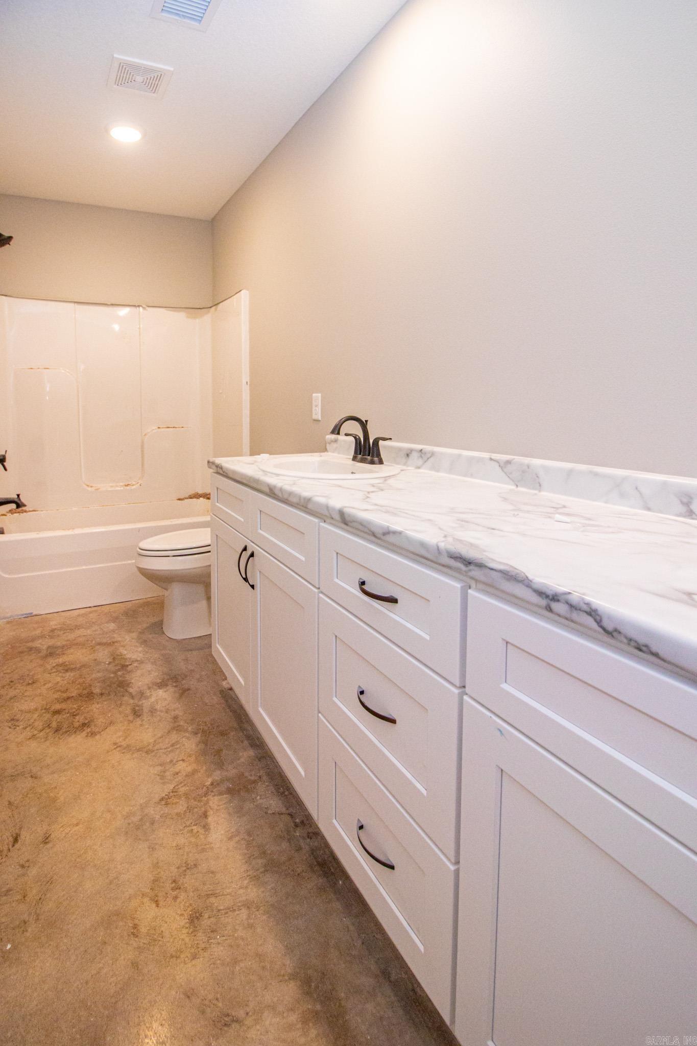 Lakewood Landing - Residential