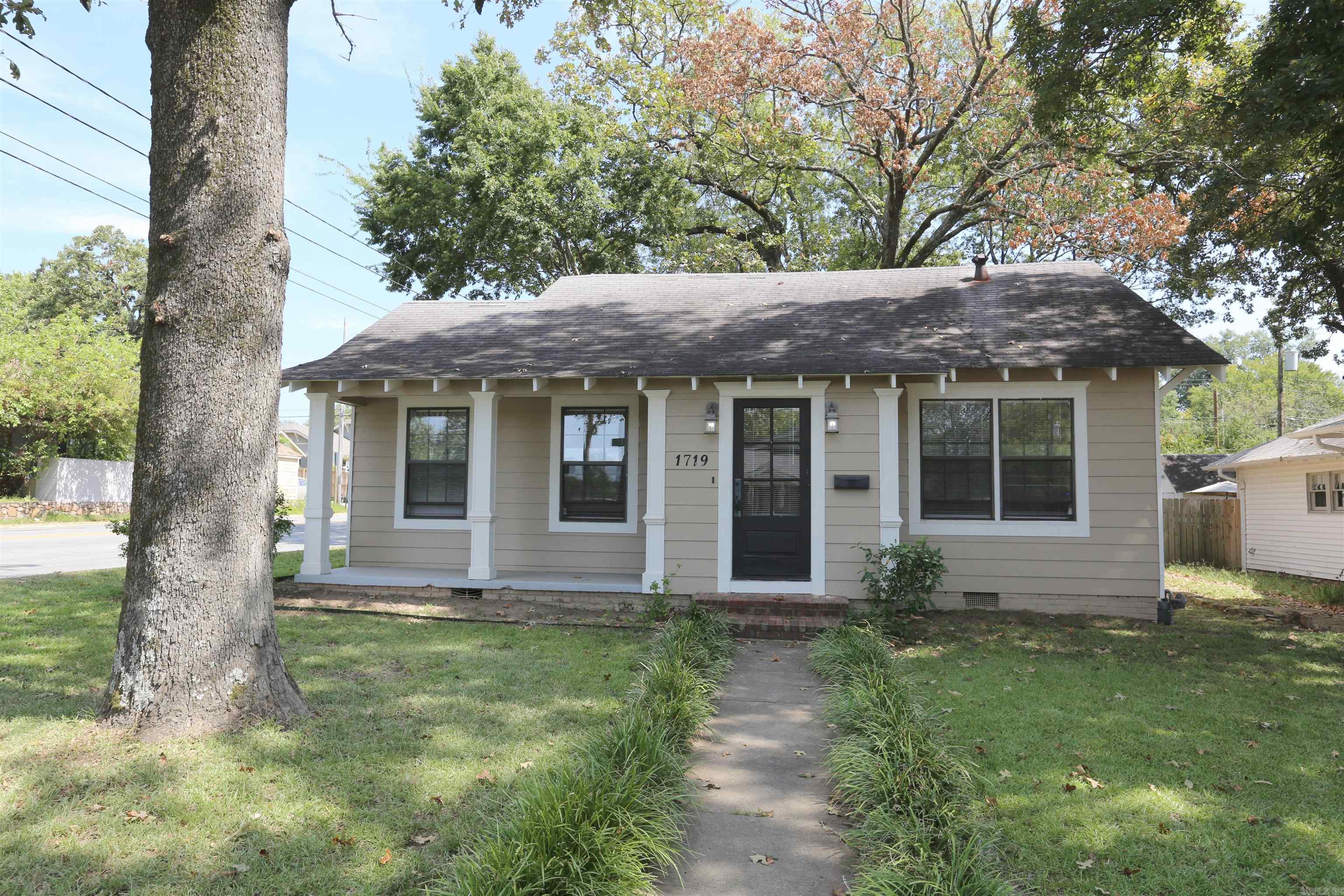 Mountain Park - Residential Lease