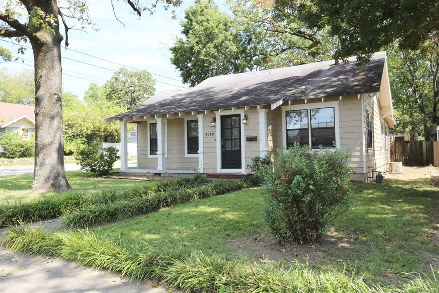 This amazing 3BR/2BA home is in the Heights neighborhood, just 1 block south of Cantrell Road, 2 blocks from Forest Park Elementary School and within walking distance to all the shops on Kavanaugh. This home has a fenced back yard, CH/CA and hardwood floors.  $65 Application Fee $350 non-refundable pet deposit. Deposit the same as the rent.