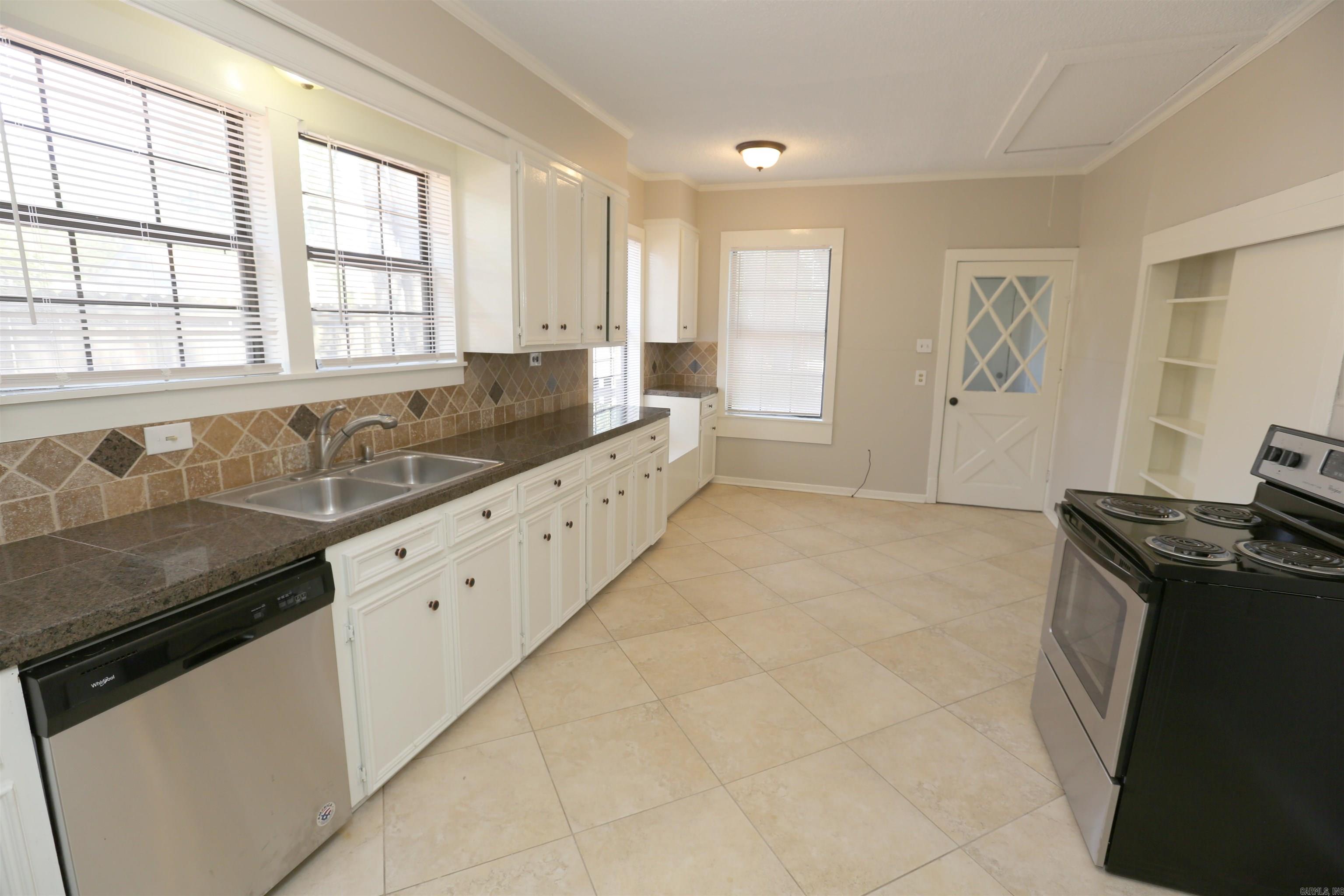 Mountain Park - Residential Lease