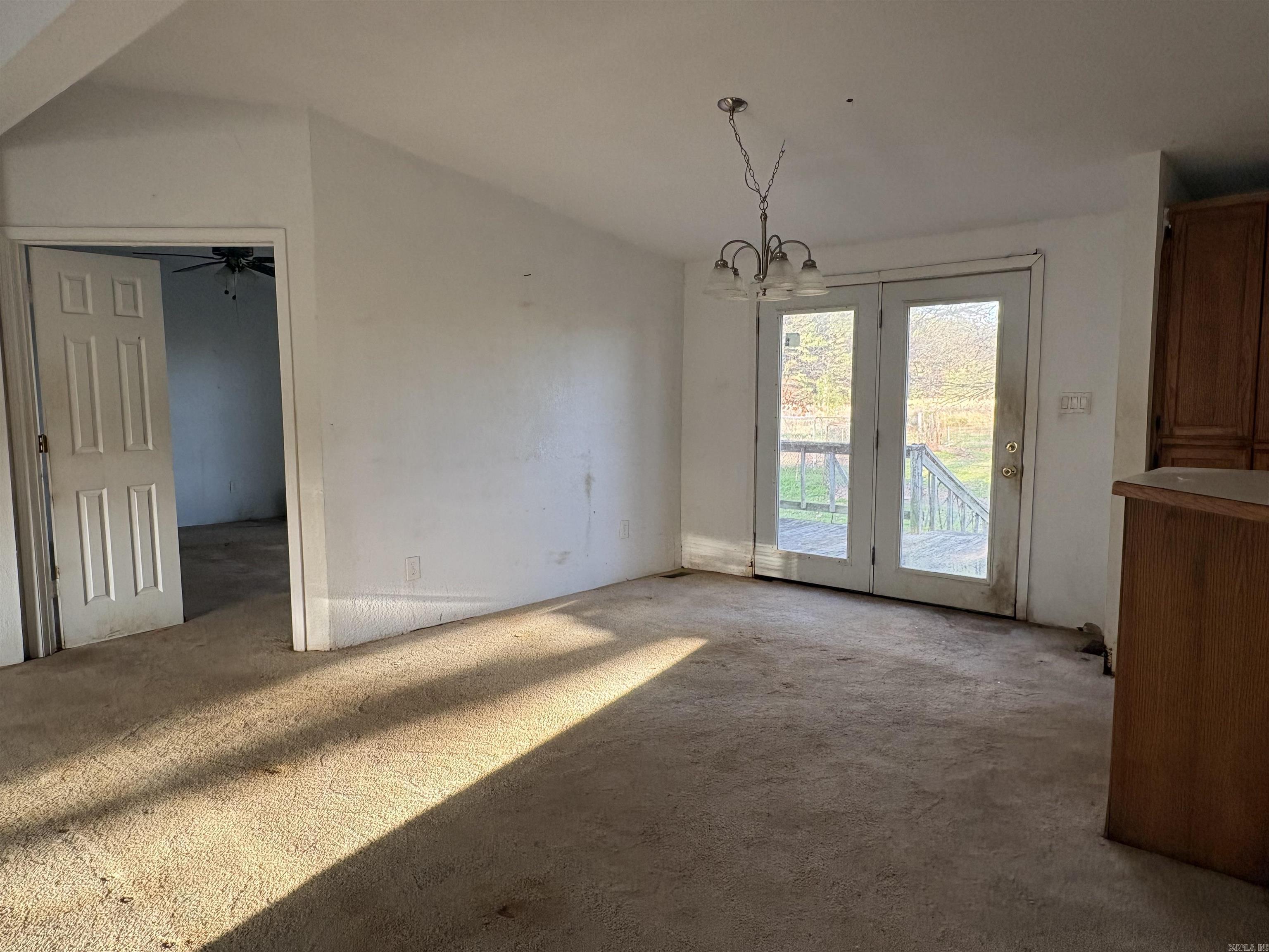 Metes & Bounds - Residential