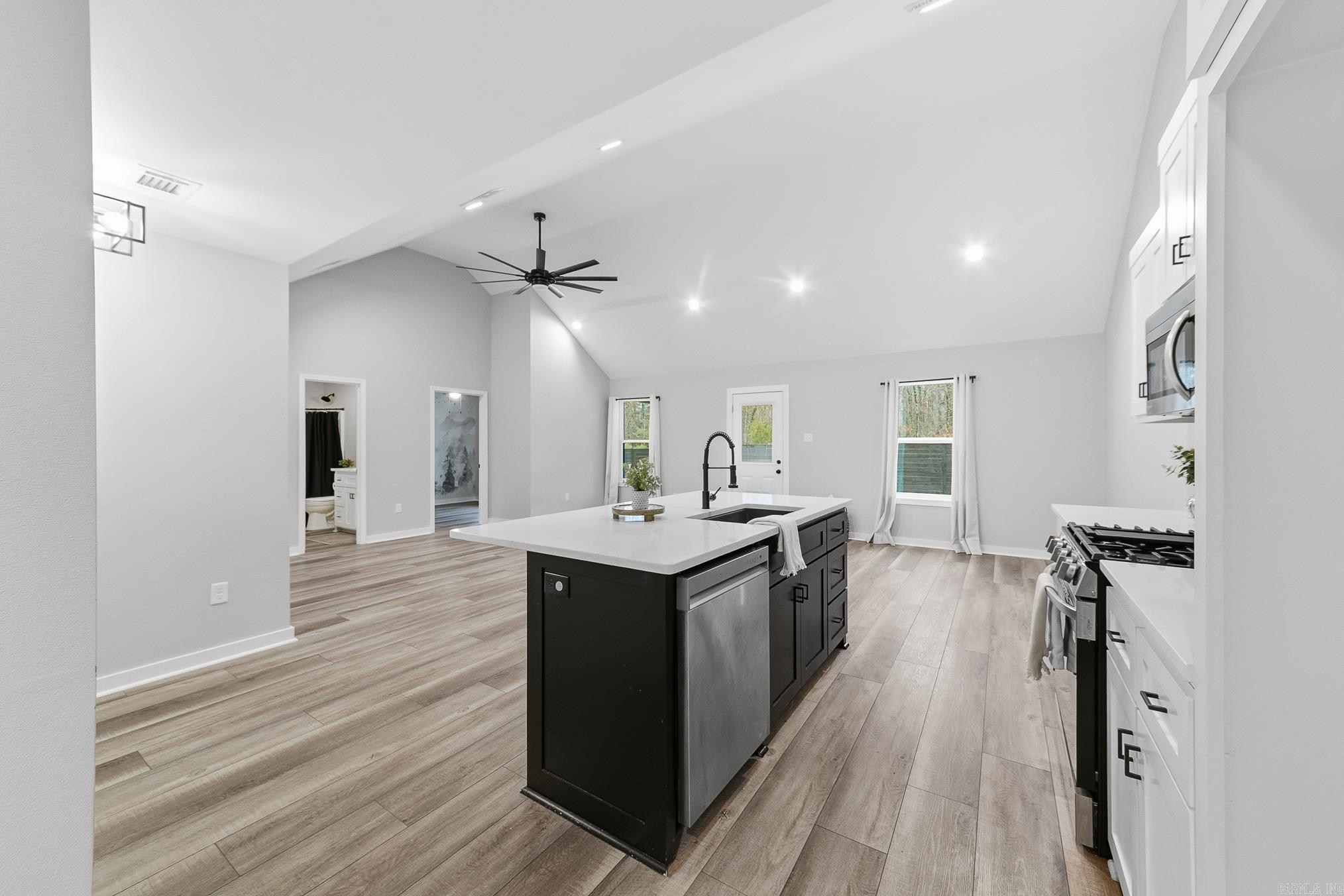 MAGNESS CREEK SUBDIVISION - Residential