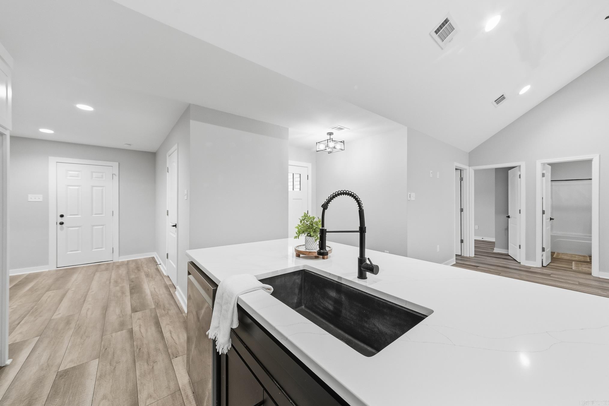 MAGNESS CREEK SUBDIVISION - Residential