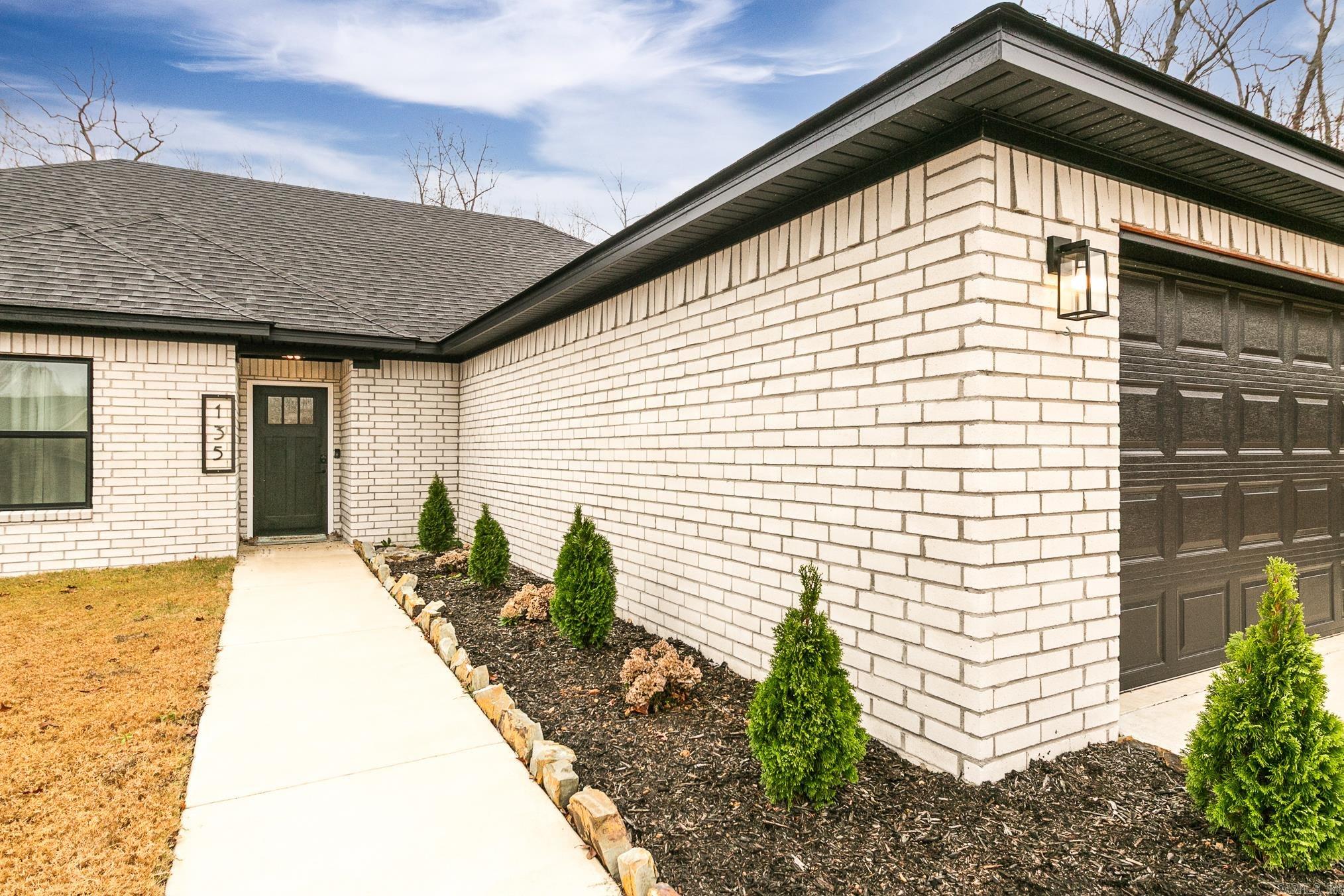 MAGNESS CREEK SUBDIVISION - Residential