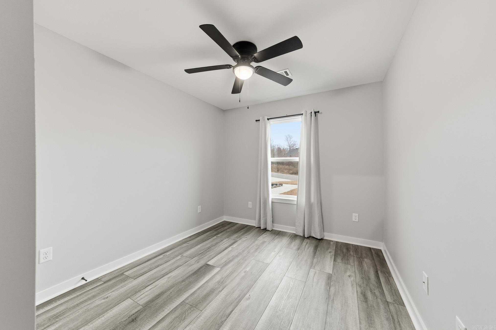 MAGNESS CREEK SUBDIVISION - Residential