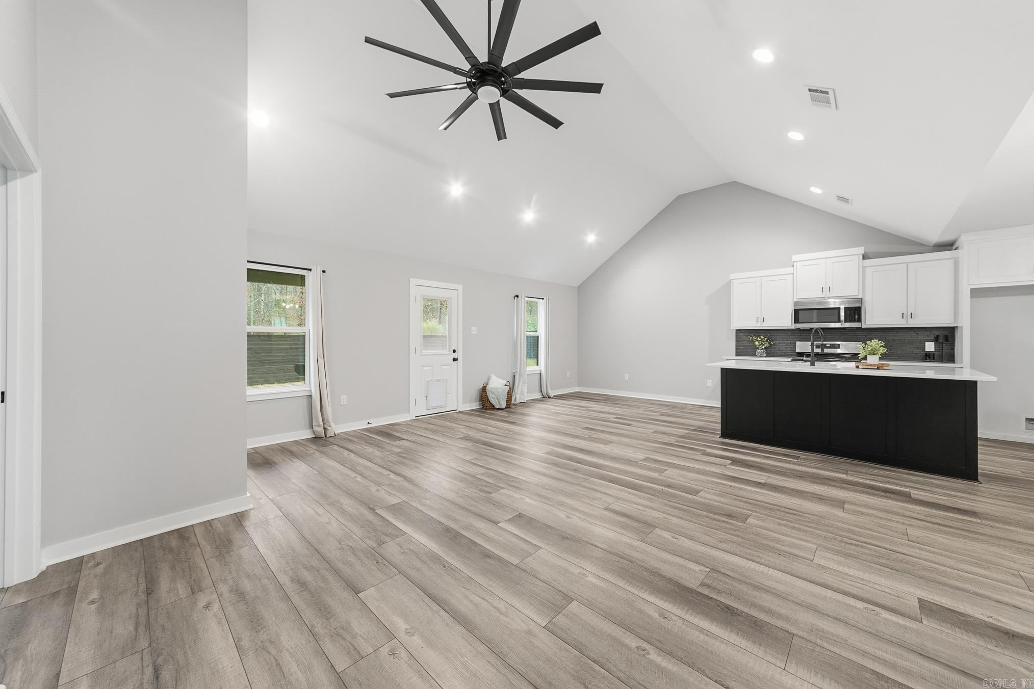 MAGNESS CREEK SUBDIVISION - Residential