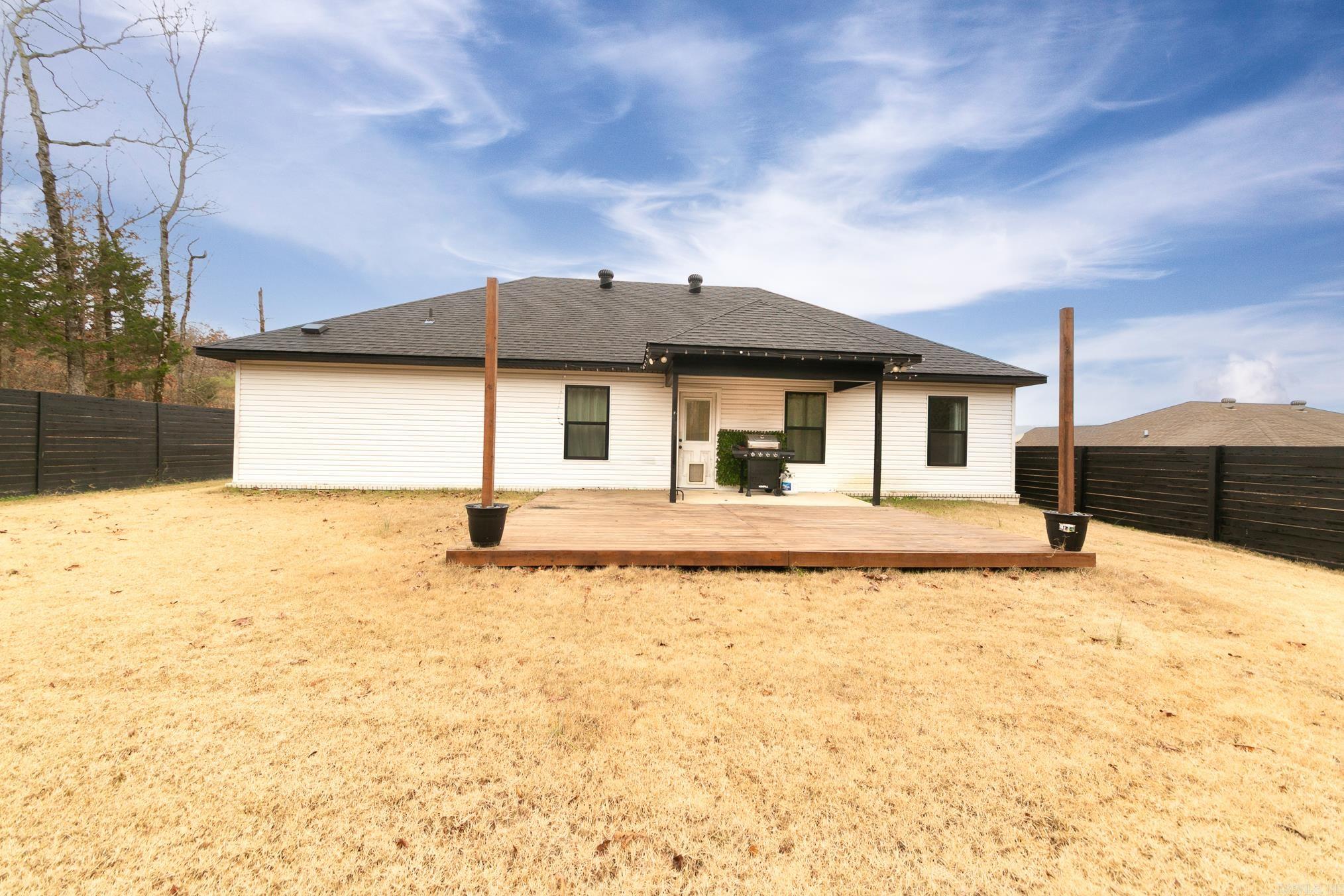 MAGNESS CREEK SUBDIVISION - Residential