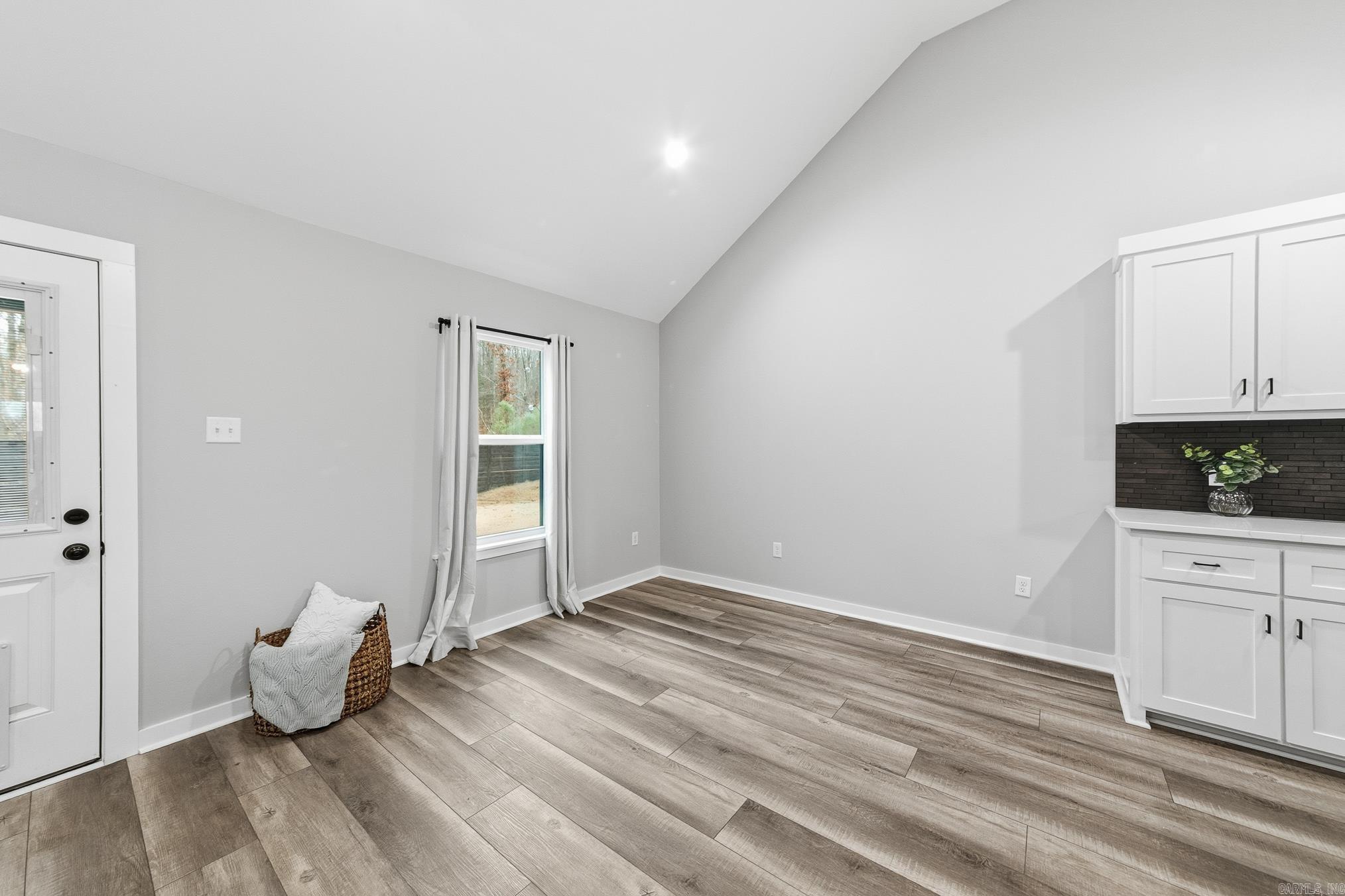 MAGNESS CREEK SUBDIVISION - Residential