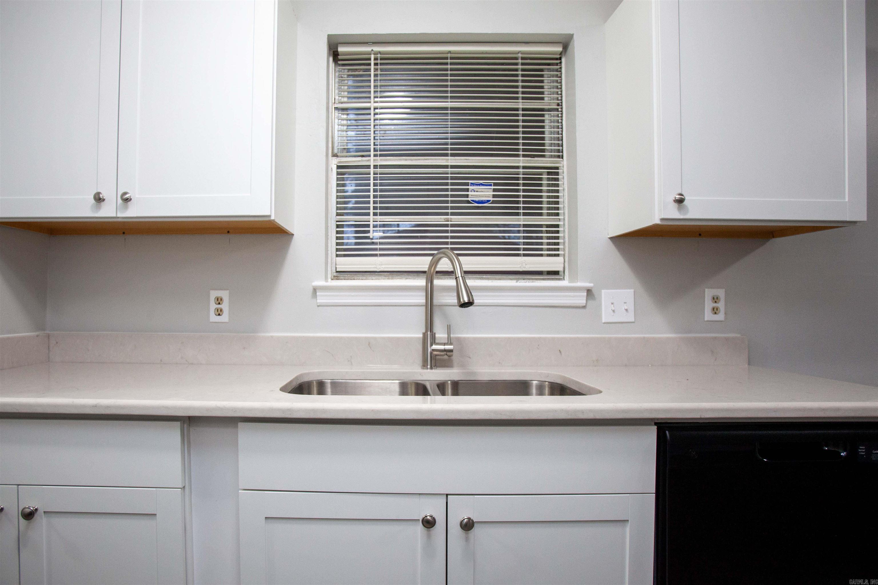 Pine Wood - Residential Lease