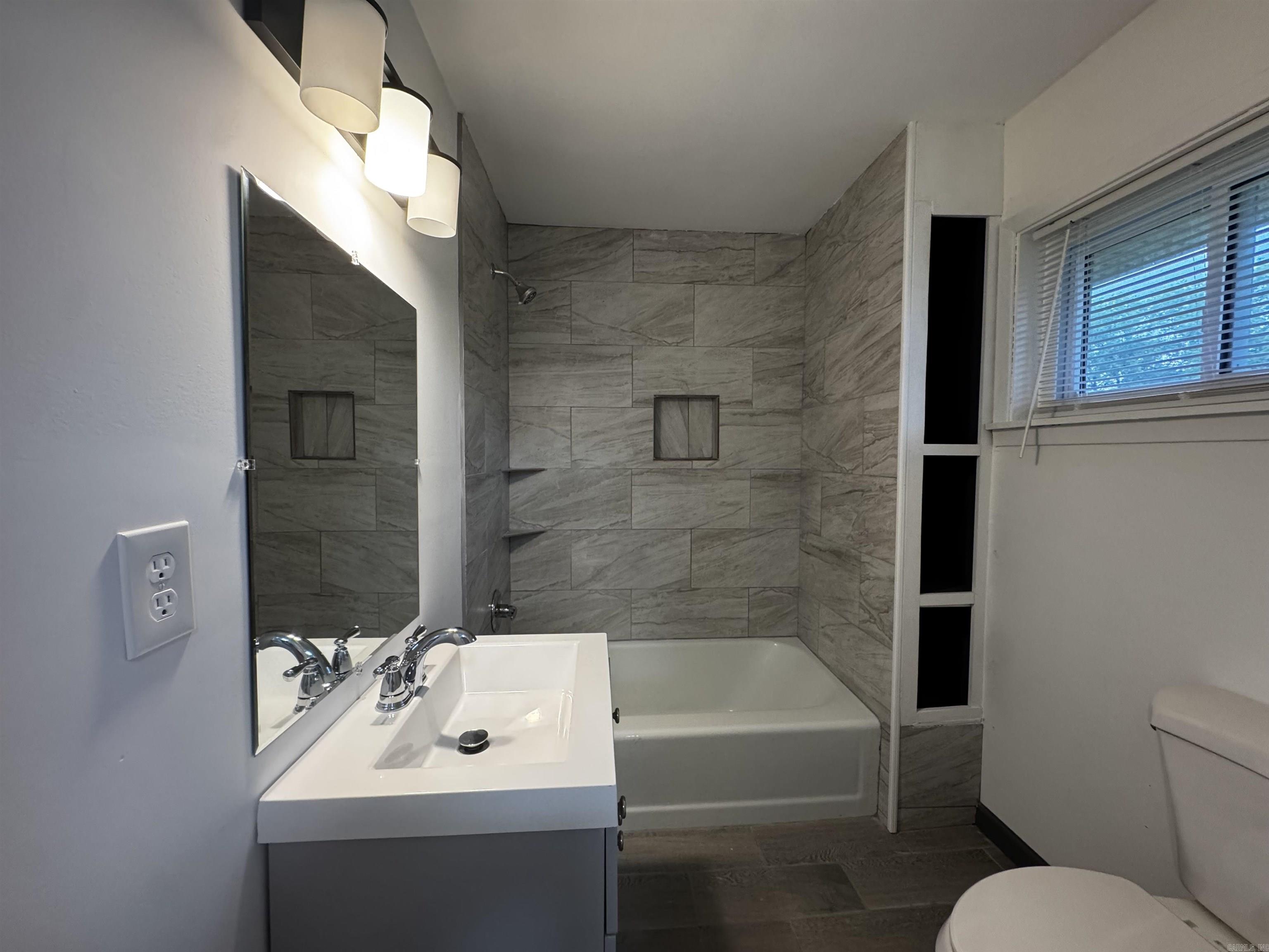 Lincoln - Residential