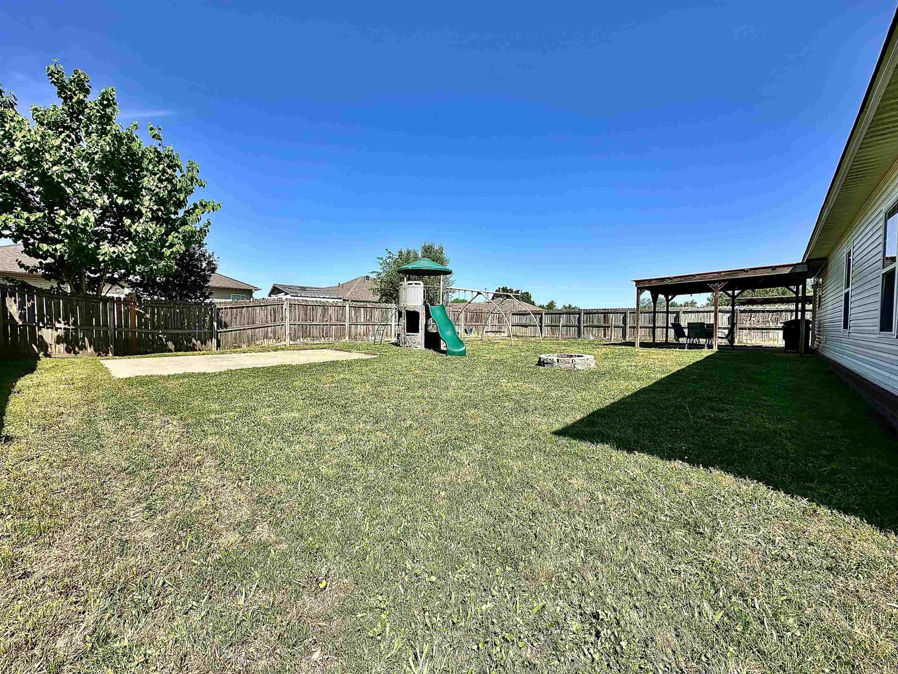 MOON RIDGE ESTATES - Residential