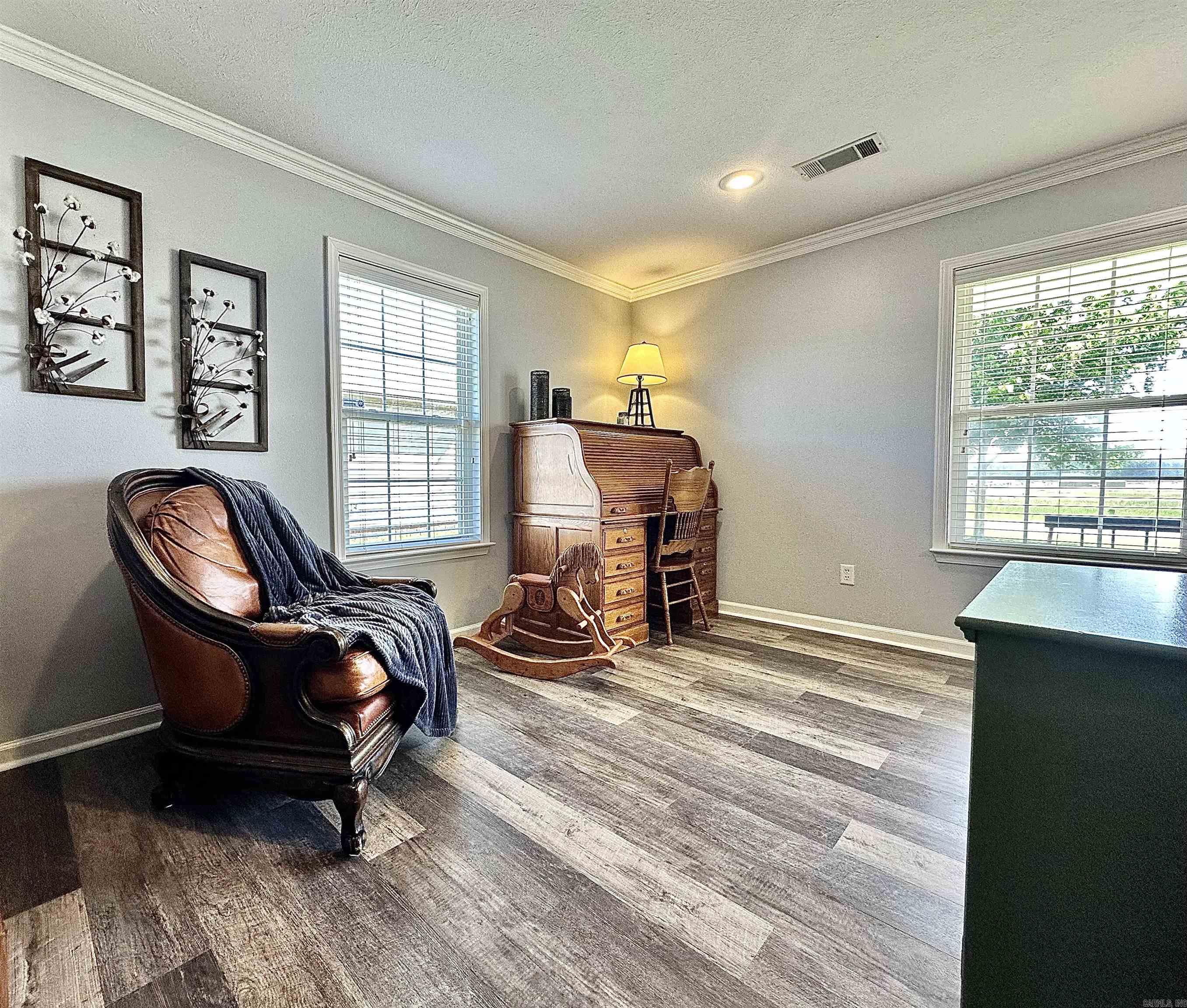 MOON RIDGE ESTATES - Residential