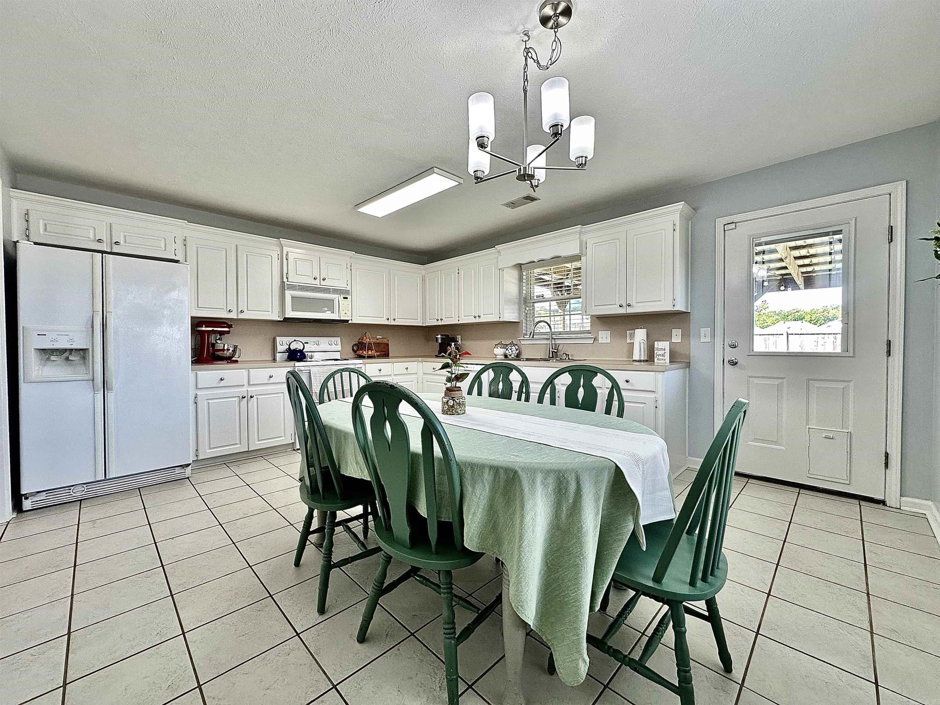 MOON RIDGE ESTATES - Residential