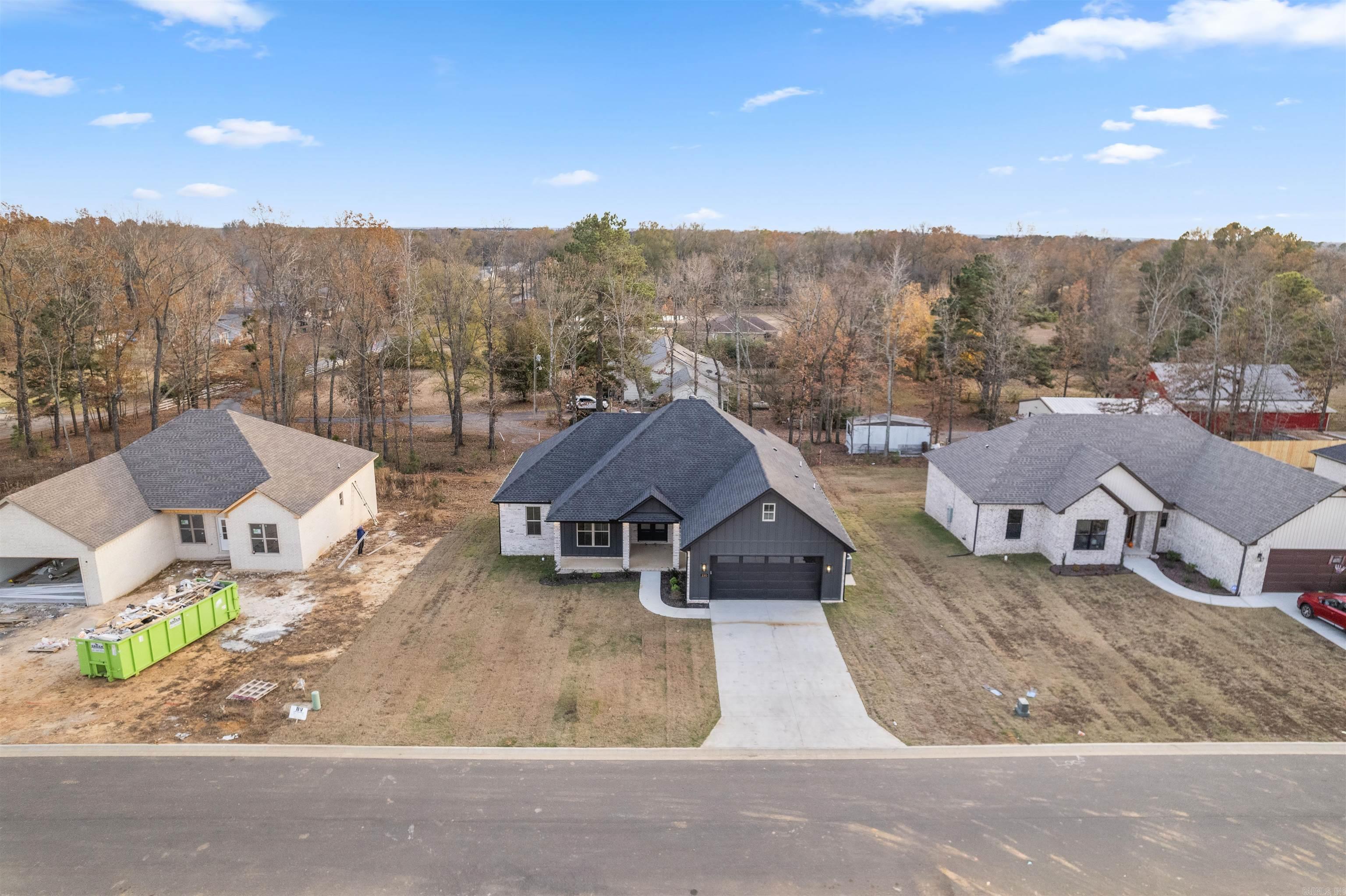 HIDDEN VALLEY ESTATES - Residential