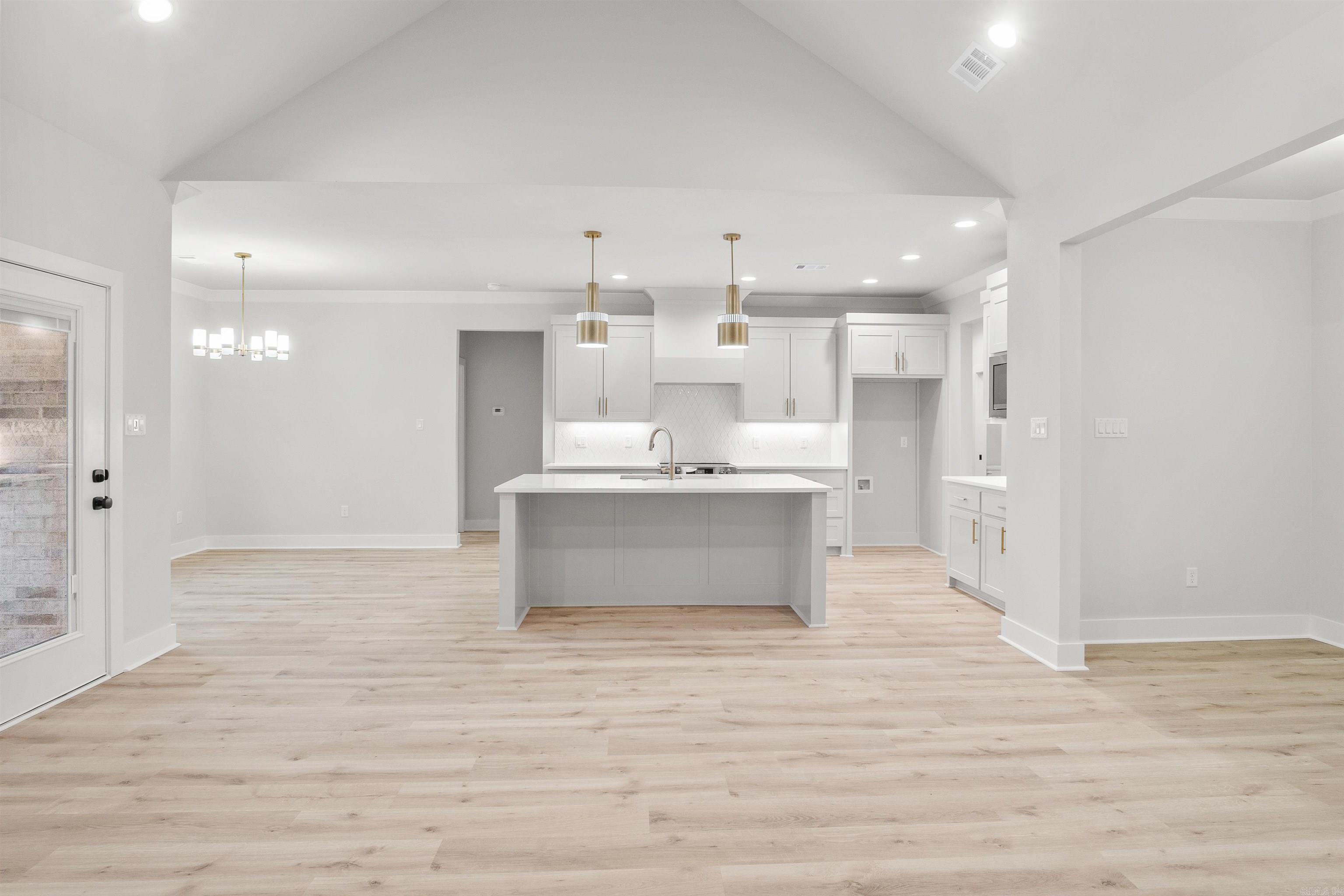 HIDDEN VALLEY ESTATES - Residential