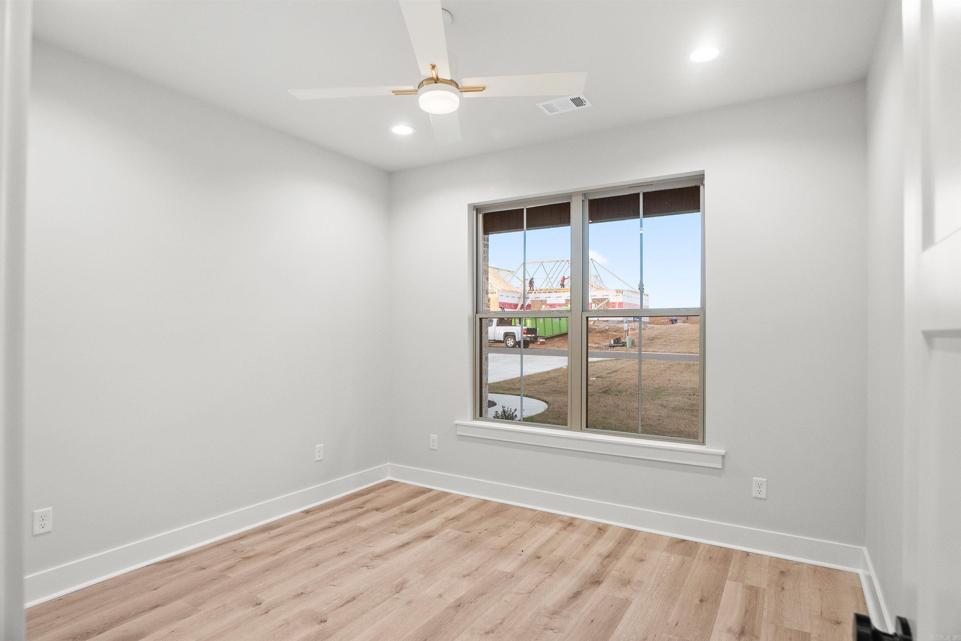 HIDDEN VALLEY ESTATES - Residential