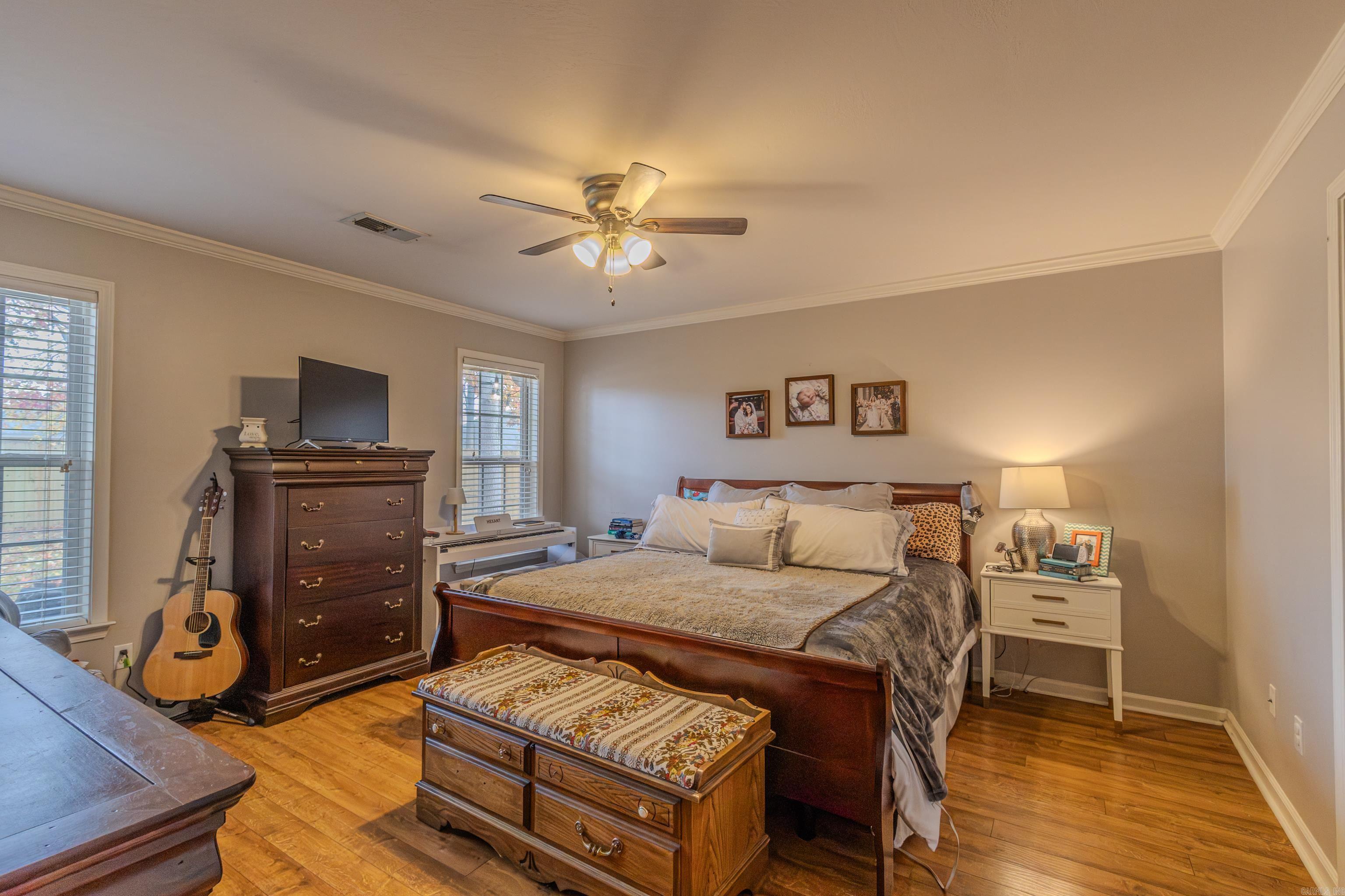 WOODLAND HEIGHTS - Residential