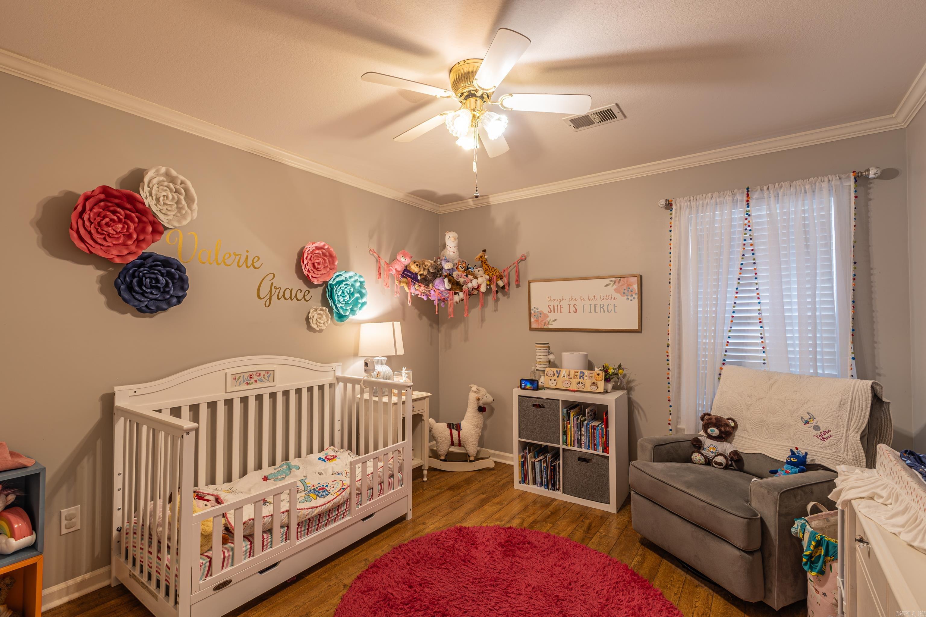 WOODLAND HEIGHTS - Residential