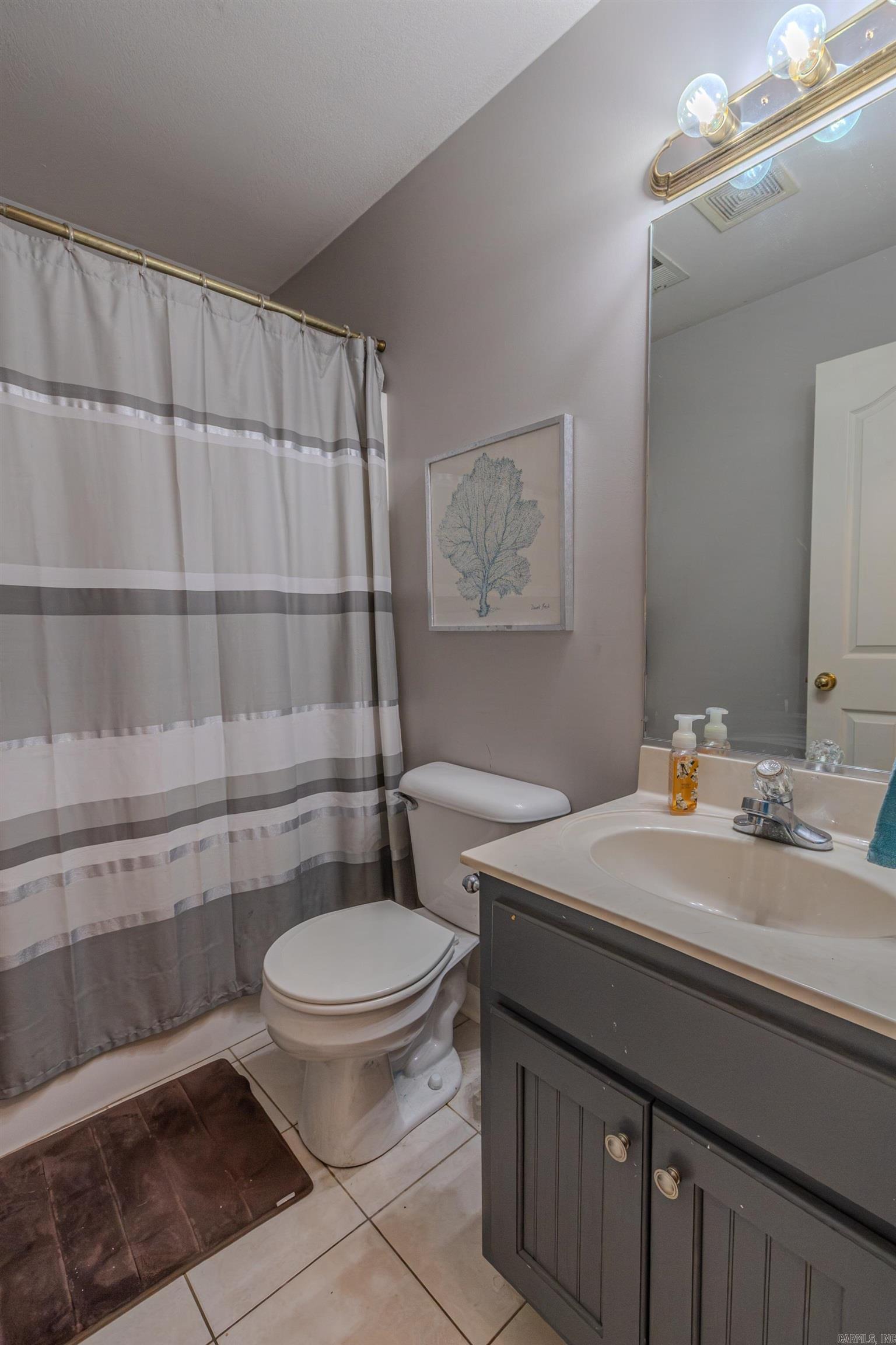 WOODLAND HEIGHTS - Residential