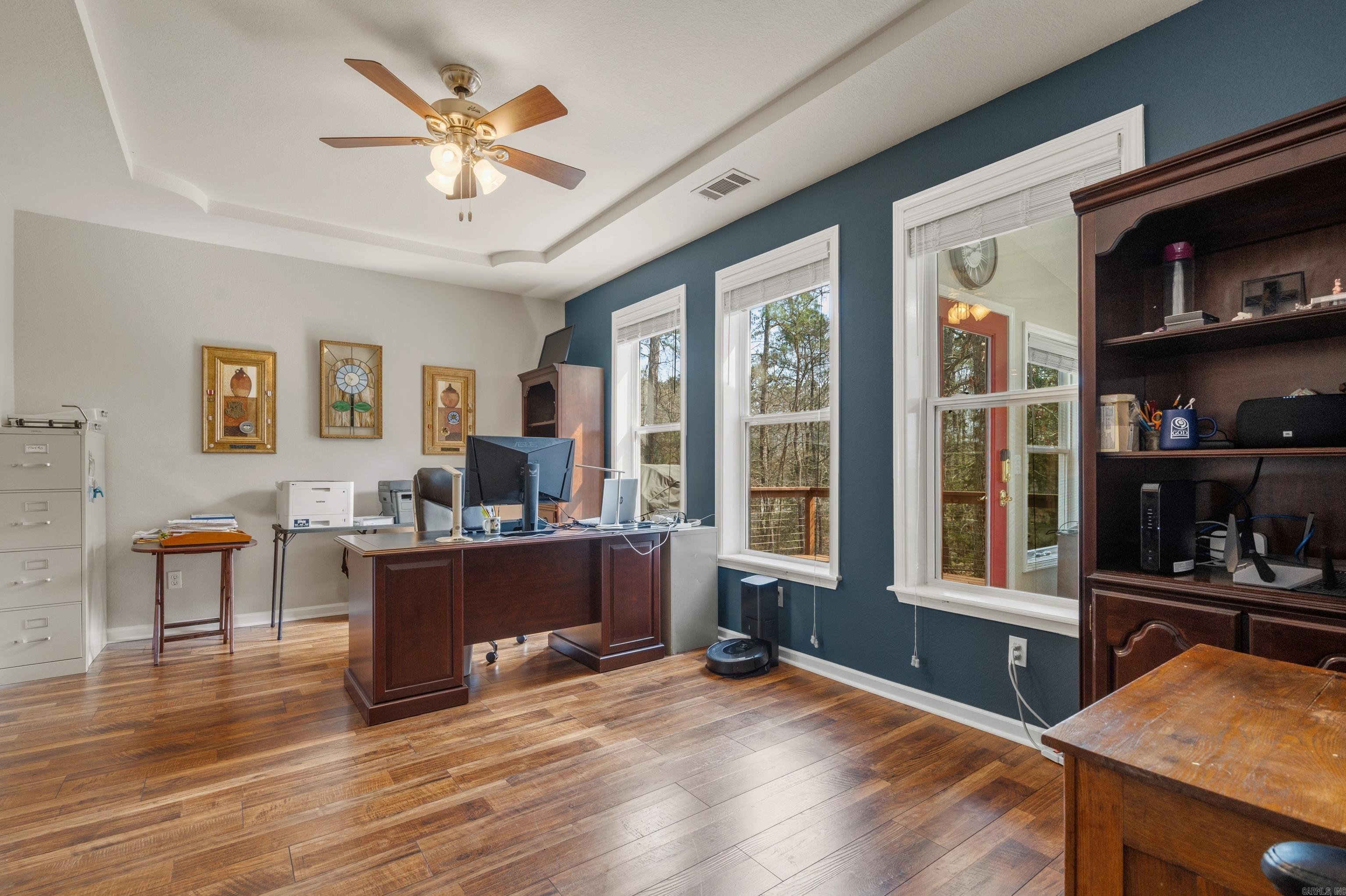 TIBURON - Residential