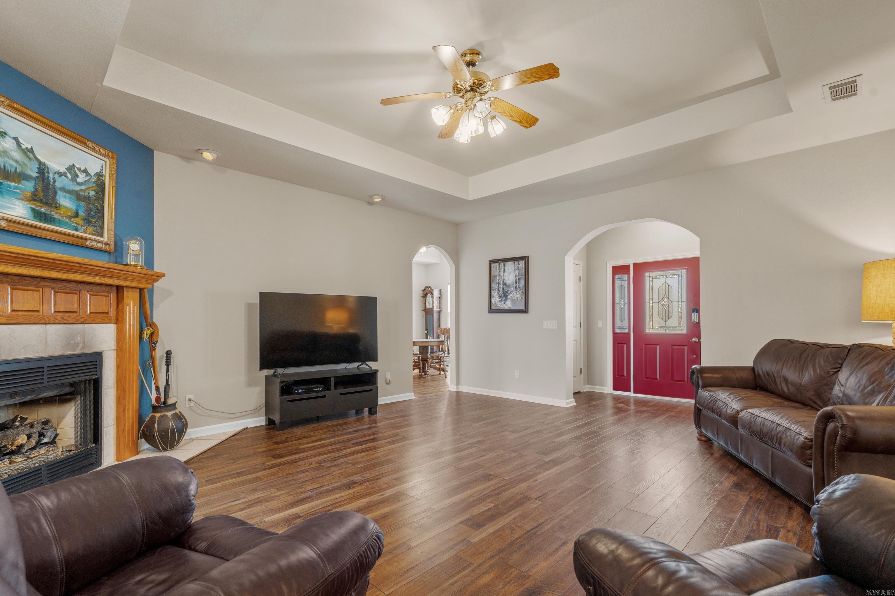 TIBURON - Residential