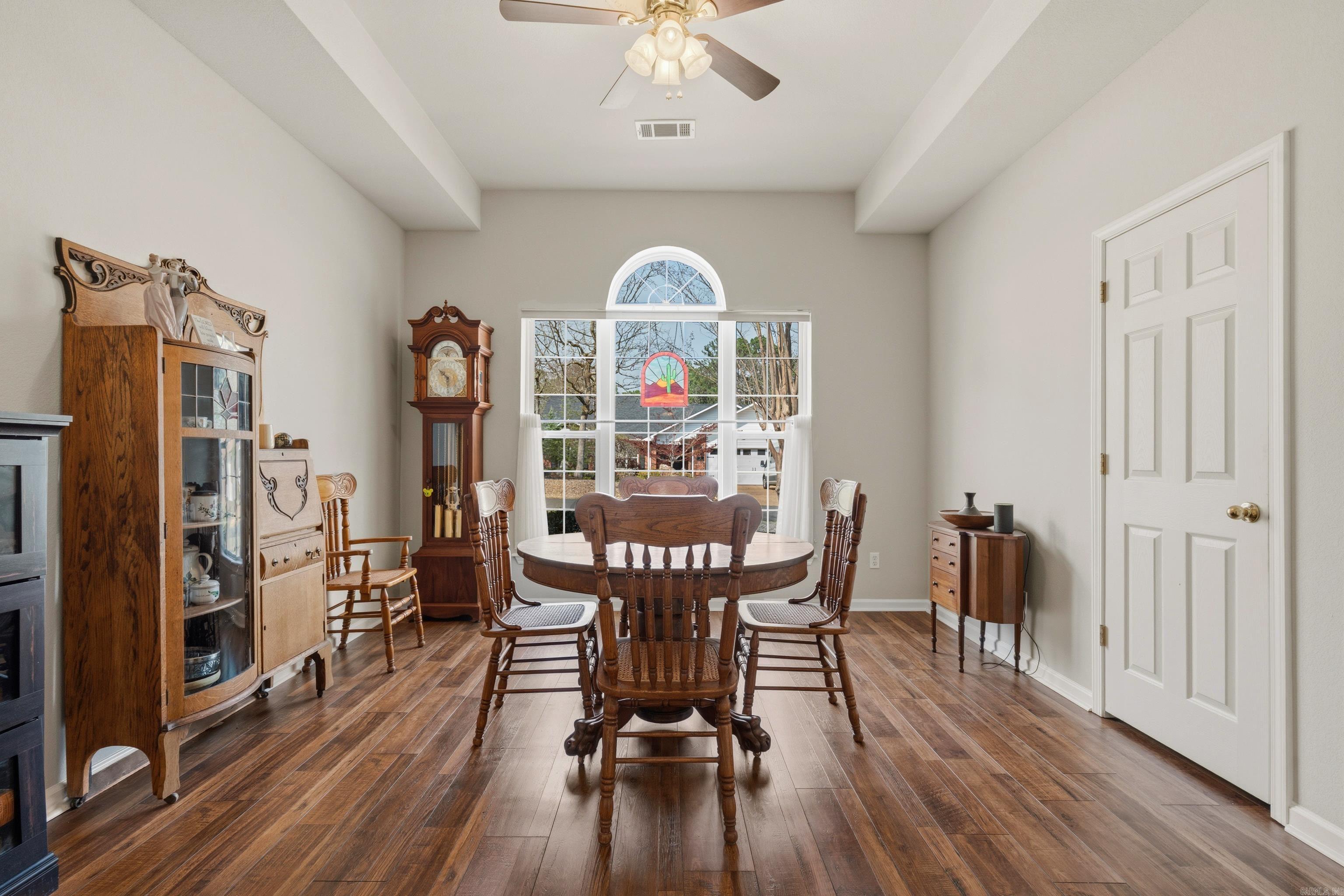 TIBURON - Residential